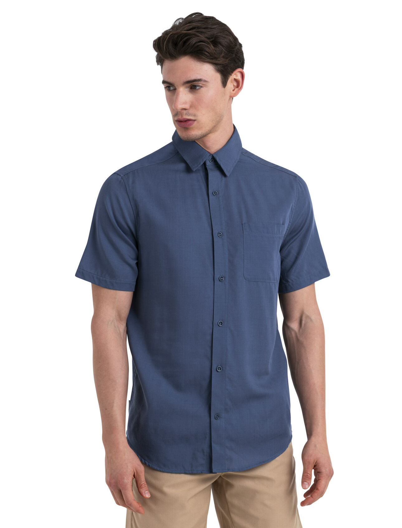 Mens Merino Steveston Short Sleeve Shirt A classic lightweight woven shirt featuring our breathable Cool-Lite™ woven merino blend, the Steveston Short Sleeve Shirt combines versatile style with natural comfort.