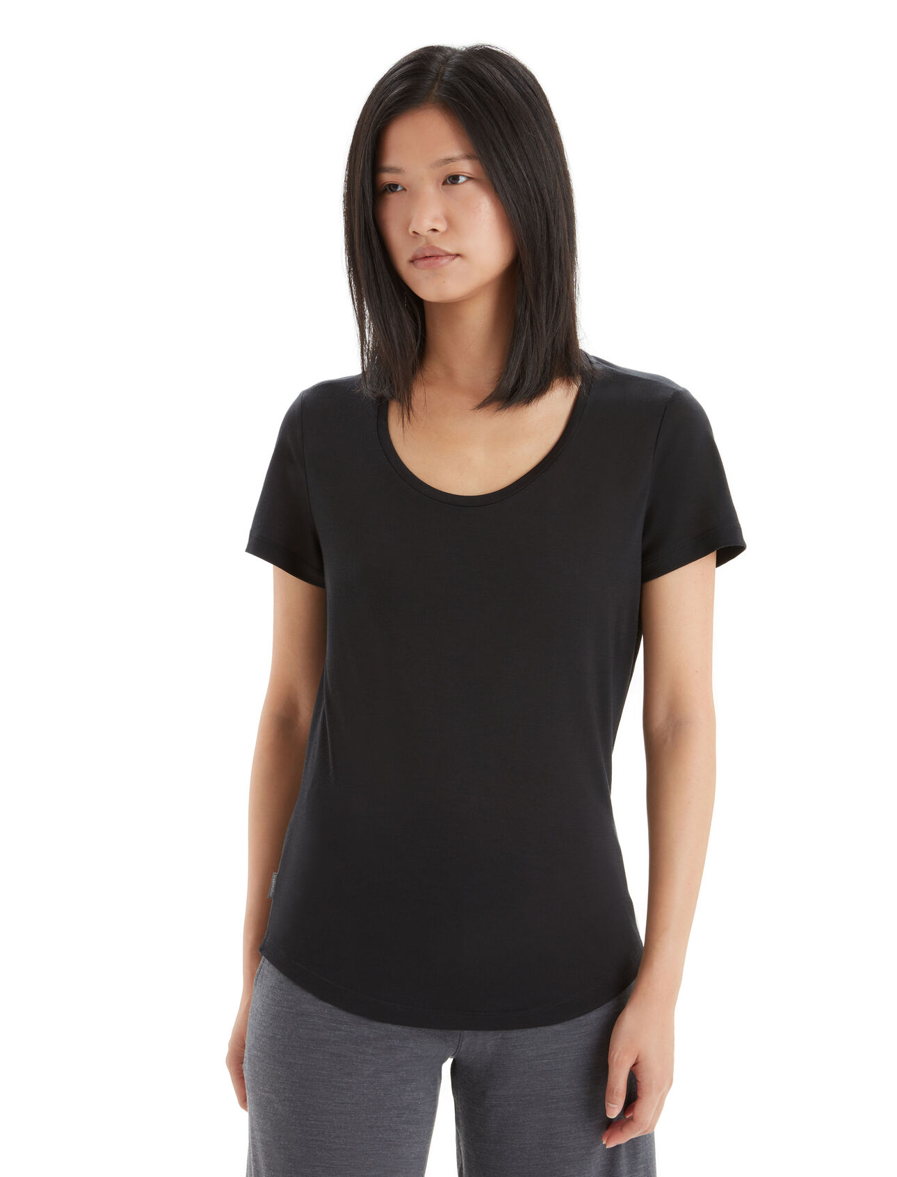 Womens Merino Sphere II Short Sleeve Scoop T-Shirt A soft merino-blend tee made with our lightweight Cool-Lite™ jersey fabric, the Sphere II Short Sleeve Scoop Tee provides natural breathability, odor resistance and comfort.