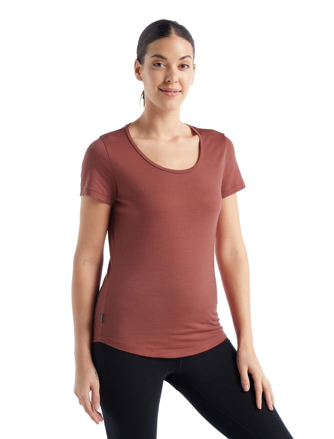 Womens Merino Sphere II Short Sleeve Scoop Neck Tee A soft merino-blend tee made with our lightweight Cool-Lite™ jersey fabric, the Sphere II Short Sleeve Scoop Tee provides natural breathability, odor resistance and comfort.