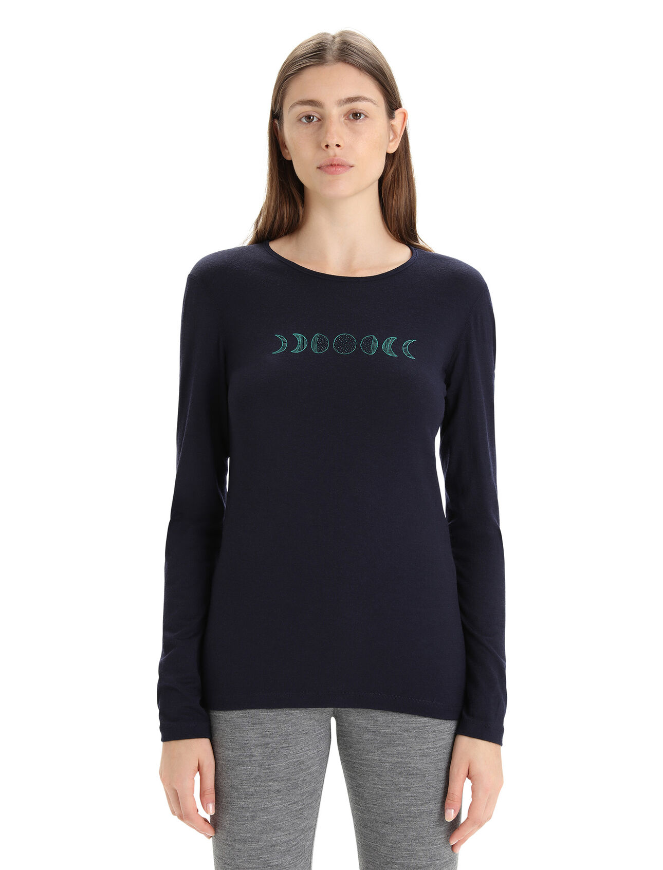 Womens Merino 200 Oasis Long Sleeve Crewe Thermal Top Moon Phase The benchmark against which all others are judged, the 200 Oasis Long Sleeve Crewe Moon Phase features our most versatile merino jersey fabric for year-round layering performance across any activity. The top's original artwork features a line drawing of the moon's waxing and waning.