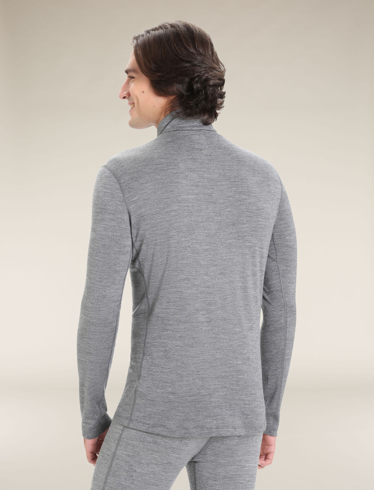 Men S Merino 200 Oasis Long Sleeve Half Zip Icebreaker Perfekt att anvaenda under hela aret. men s merino 200 oasis long sleeve half zip thermal top