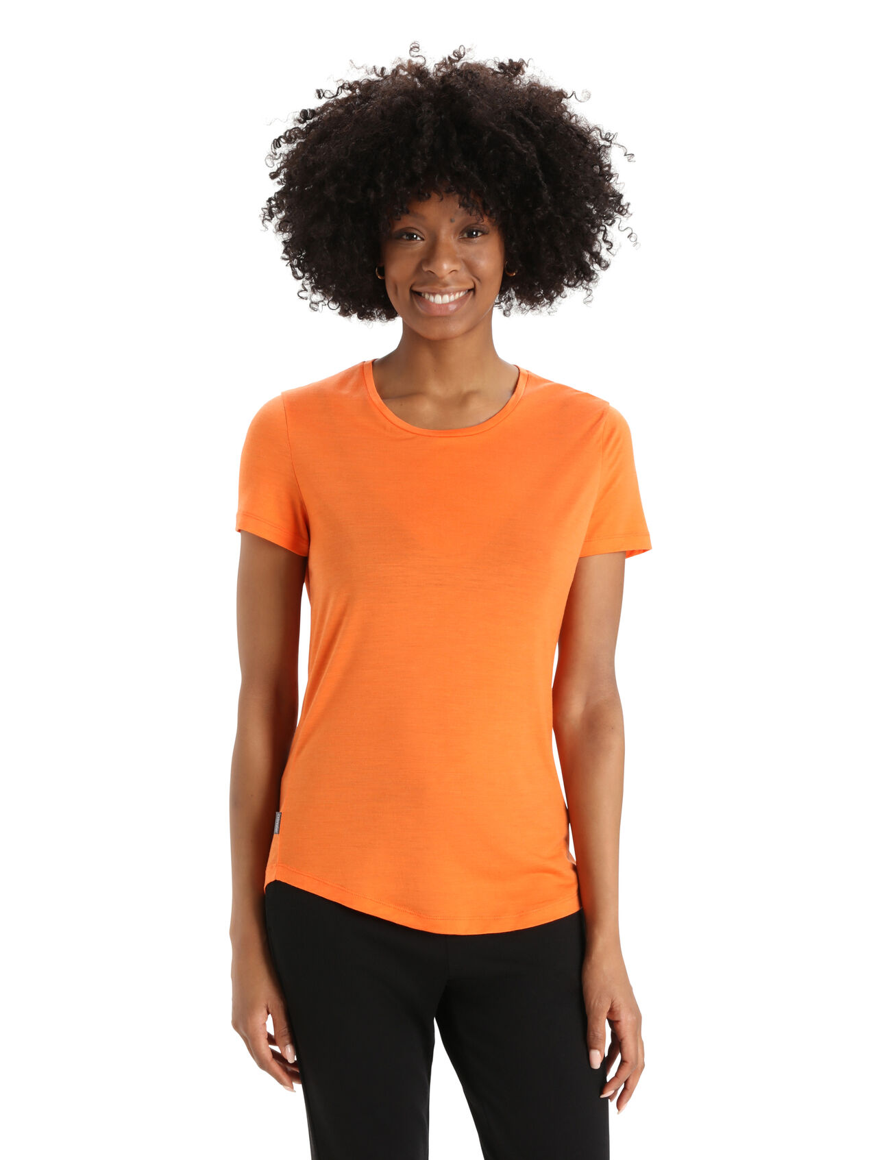 Dames Sphere II T-shirt met korte mouwen van merinowol De Sphere II is een zacht T-shirt met korte mouwen, gemaakt van een mix van merinowol met onze lichtgewicht Cool-Lite™ jersey stof. Het T-shirt is van nature ademend, geurbestendig en comfortabel. 