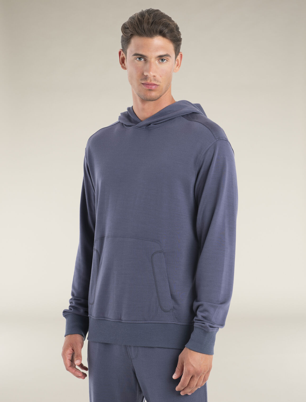 Mens Merino Blend 200 Shifter Long Sleeve Hoodie The ultimate before and after hoodie made with our Eucaform terry fabric that blends merino wool and TENCEL™ Lyocell, the Shifter II Long Sleeve Hoodie has down time covered.
