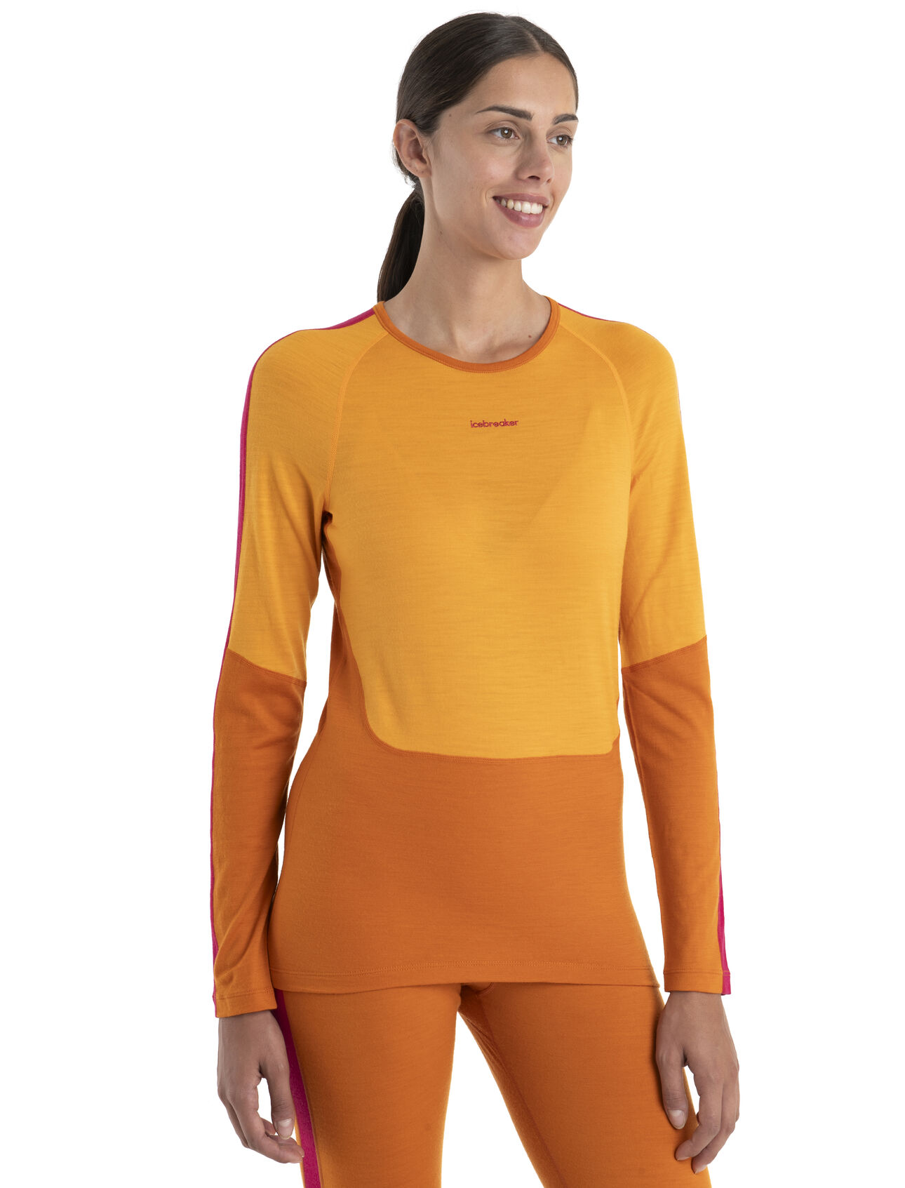 Womens Merino 200 Sonebula Long Sleeve Thermal Top Featuring our most versatile merino jersey fabric, the 200 Sonebula Long Sleeve Crewe is a technical base layer that provides ample warmth whatever the activity.
