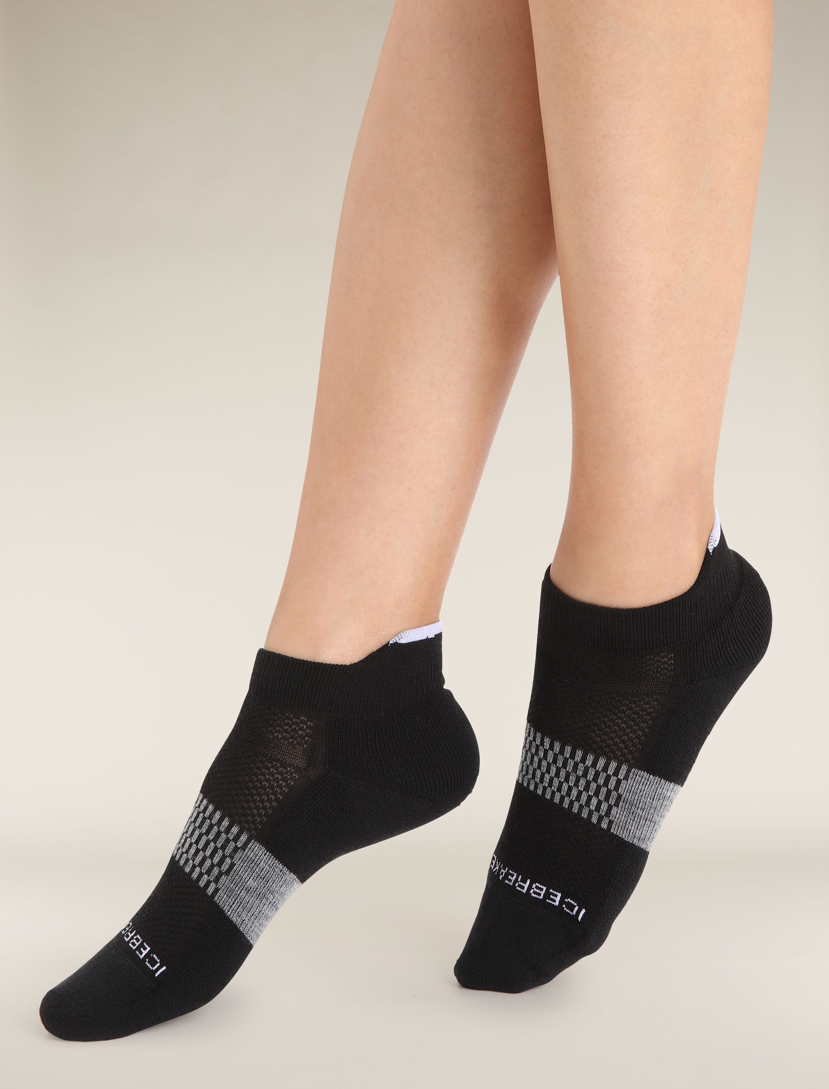 Icebreaker no hotsell show socks