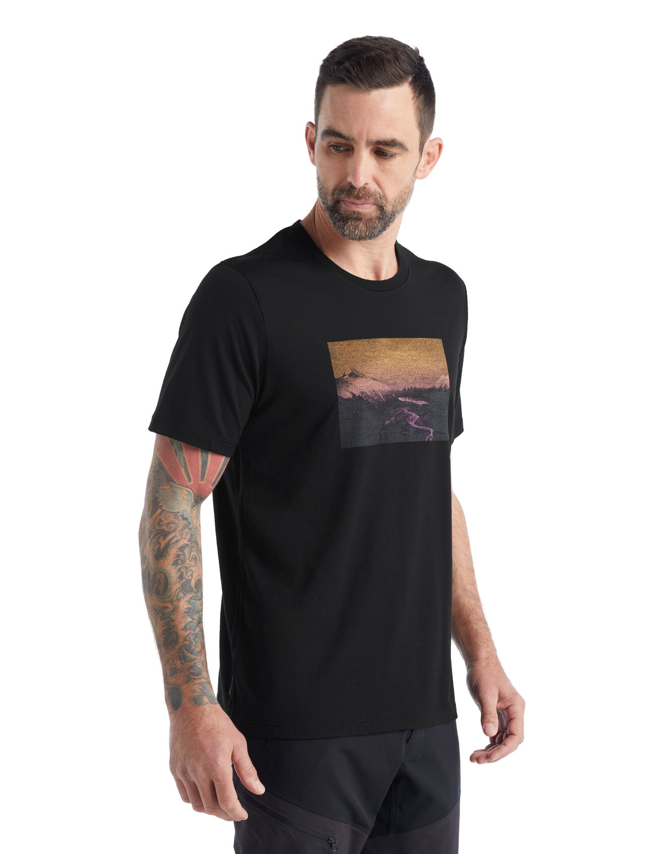 T-shirt manches courtes mérinos Tech Lite II Mountain Mantra Homme Haut technique polyvalent procurant confort, respirabilité et résistance aux odeurs pour toutes vos aventures, le t-shirt manches courtes Tech Lite II Mountain Mantra est composé de laine 100 % mérinos pour une performance naturelle. Son illustration originale vous fera voyager jusqu’au lac Tasman, en Nouvelle-Zélande. 