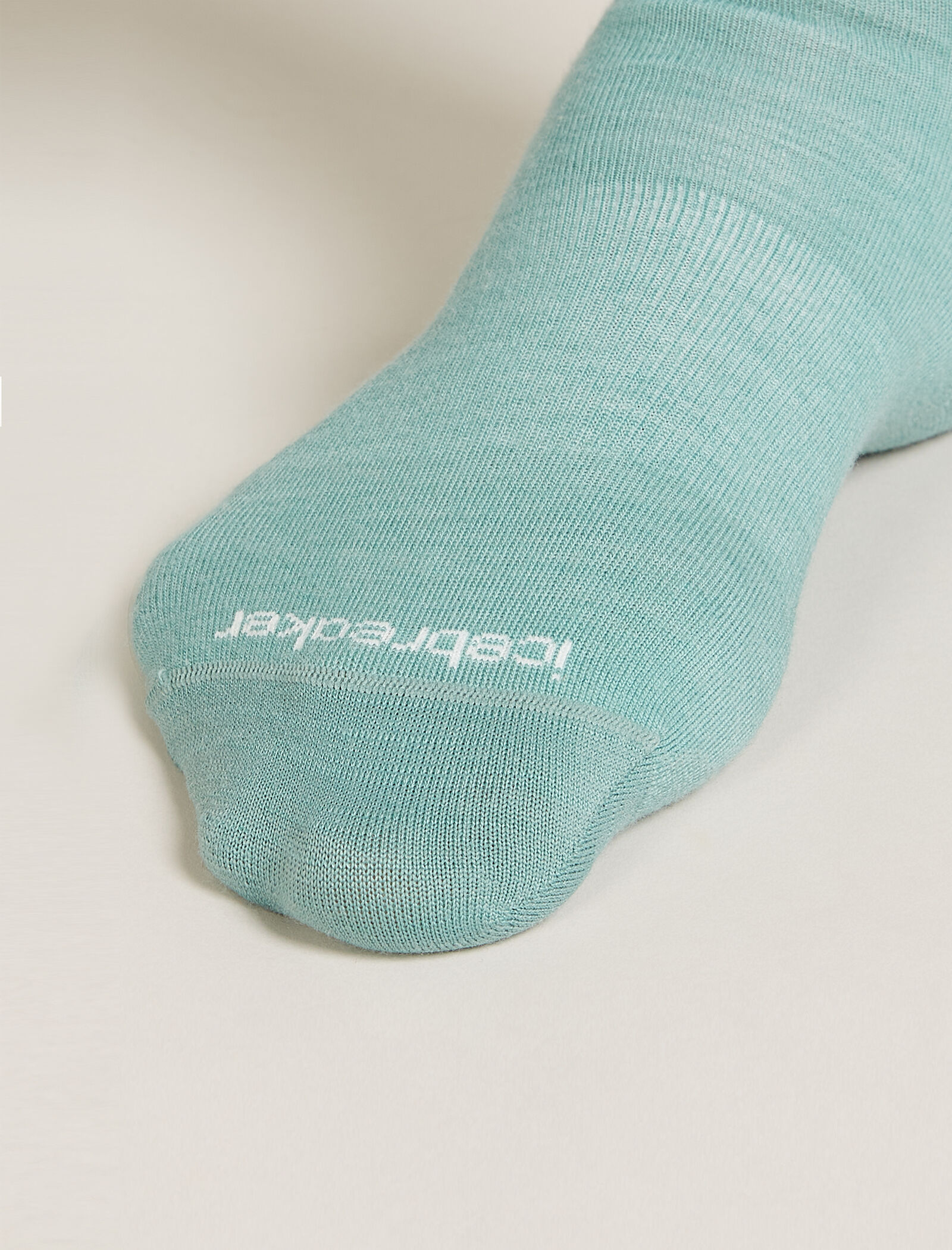 Men s Merino Lifestyle Fine Gauge Crew IB Logo Reflections Socks icebreaker