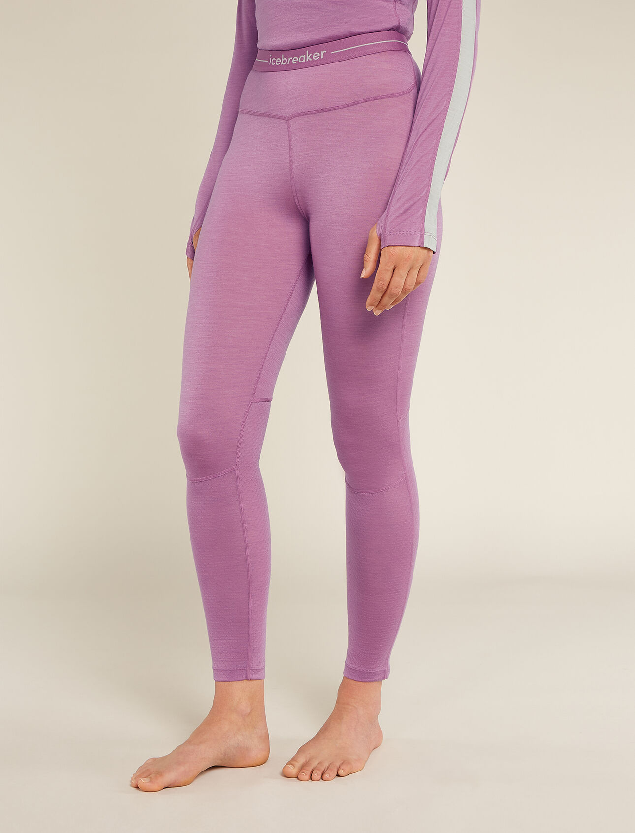 Womens Merino Blend 125 ZoneKnit™ Thermal Leggings A lightweight performance baselayer that excels during high-output pursuits, the Merino Blend 125 ZoneKnit™ Leggings combines light and breathable Cool-Lite™ fabric with our ZoneKnit™ technology.