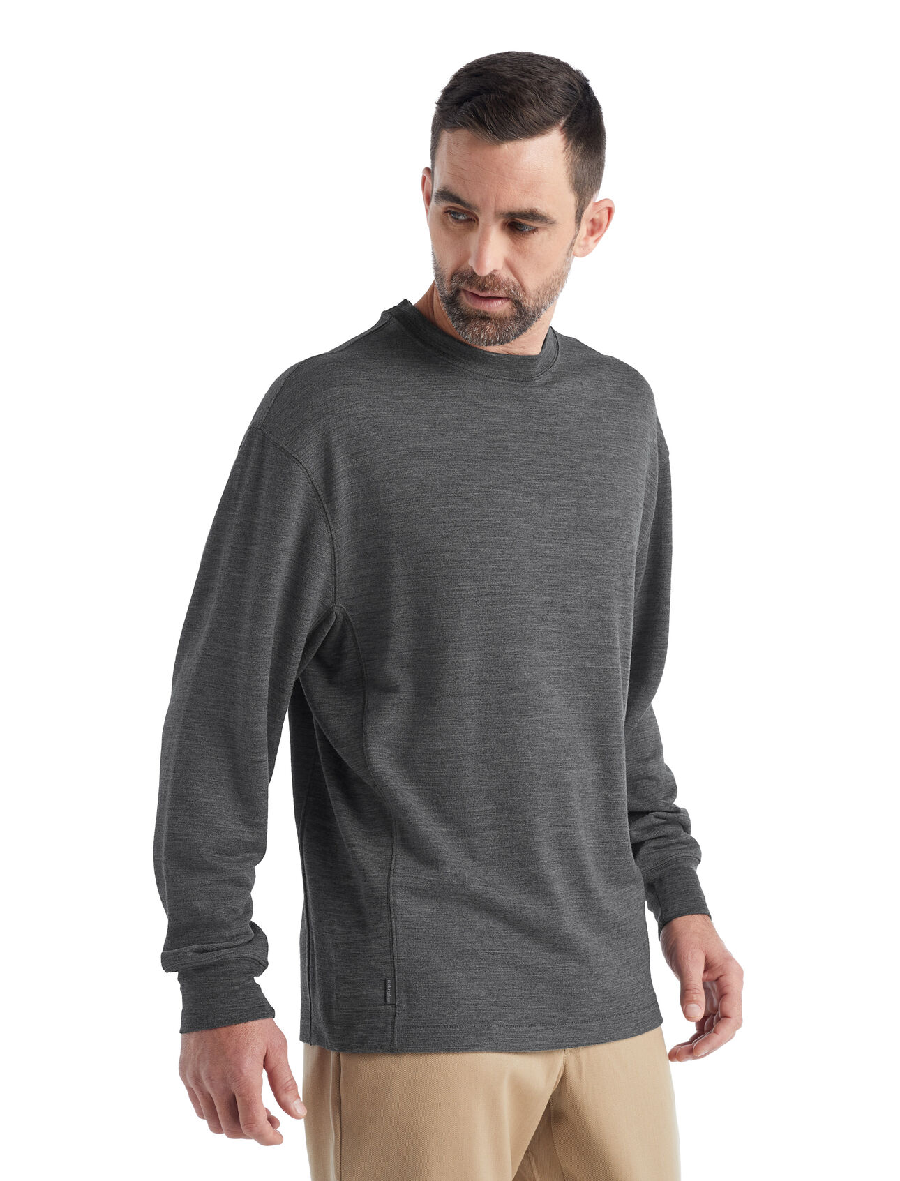Mens Merino Dalston Terry Long Sleeve Sweatshirt  An everyday sweatshirt with added style details designed to be worn alone or layered for casual comfort, the Dalston Terry Long Sleeve Sweatshirt features a soft and breathable, 100% merino wool body.