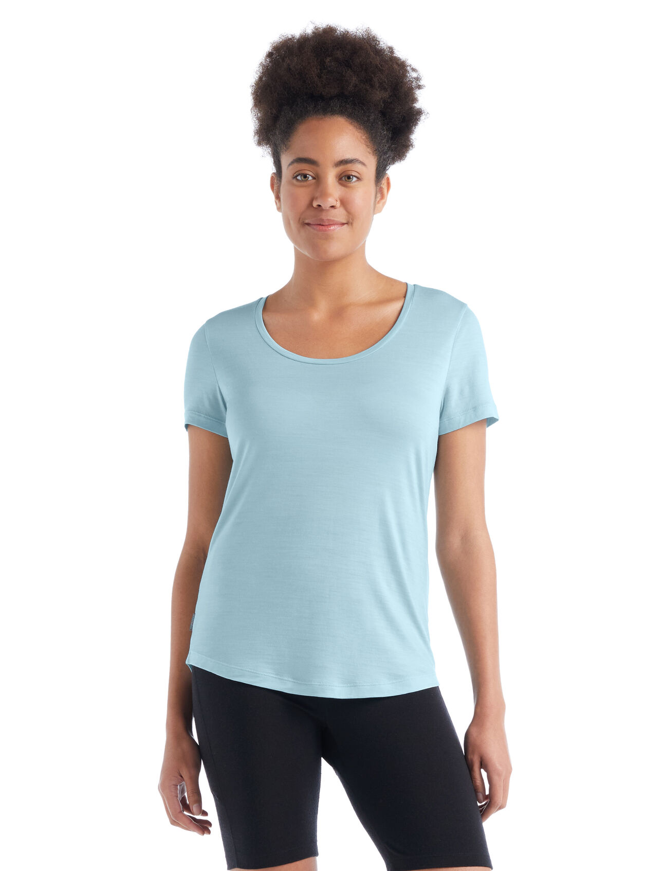 Womens Merino Sphere II Short Sleeve Scoop T-Shirt A soft merino-blend tee made with our lightweight Cool-Lite™ jersey fabric, the Sphere II Short Sleeve Scoop Tee provides natural breathability, odor resistance and comfort.