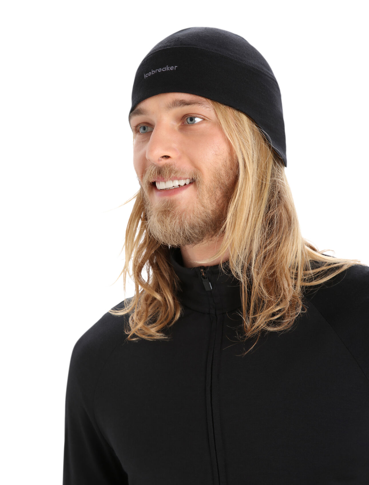 Merino Quantum Beanie Unisex Die Wunschmütze an bitterkalten Tagen, vom Skiort bis zur City, die Quantum Beanie besteht aus gefüttertem Merino Terrystoff und bietet zudem wärmende und schützende Ohrenklappen. 