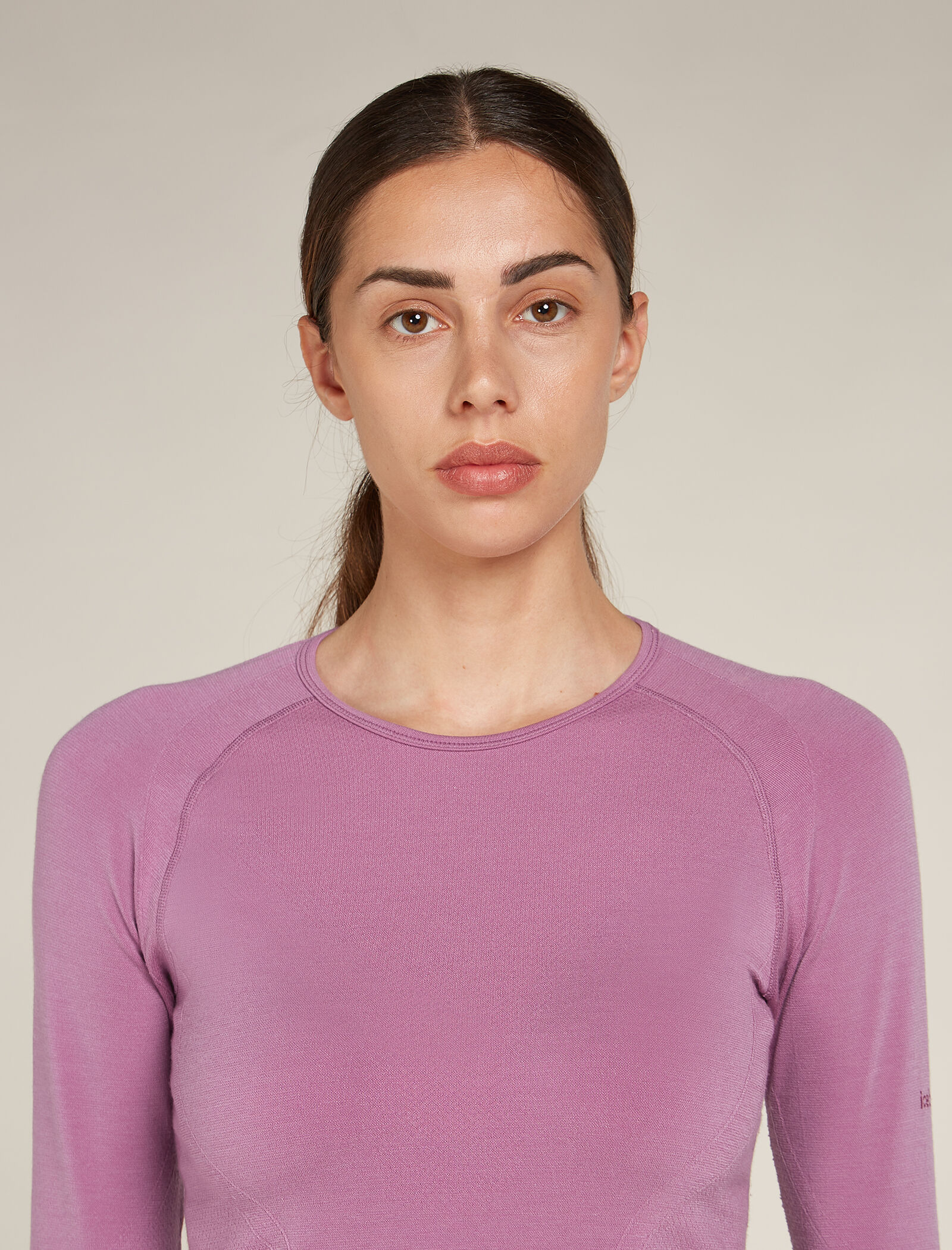 Women s Merino Blend 260 ZoneKnit Seamless Long Sleeve Crewe Thermal Top