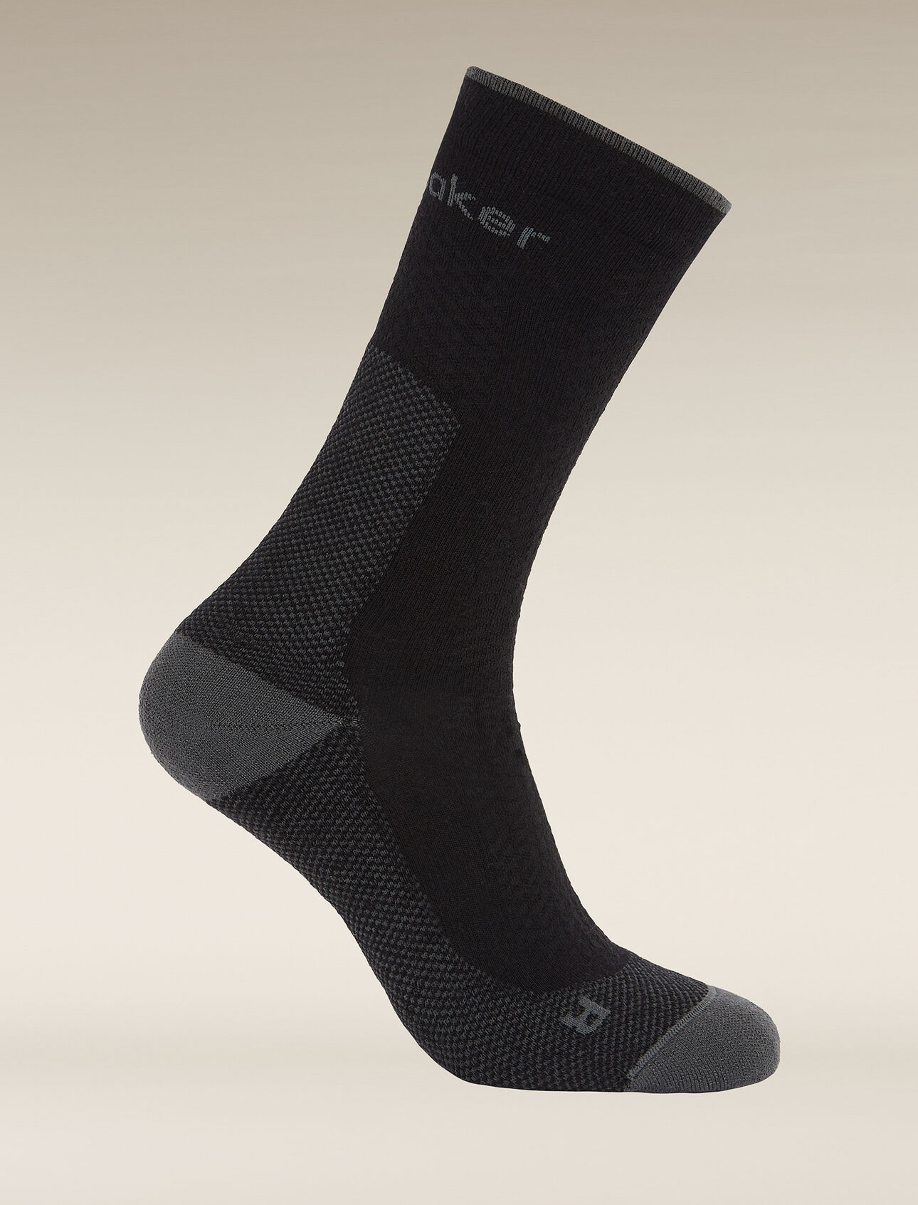 Mens Merino Hike+ Ultralight Crew Socks The Hike+ Ultralight Crew socks feature an anatomical sculpted and ultralight design, for maximum ventilation and temperature regulation on warm-weather trail adventures.