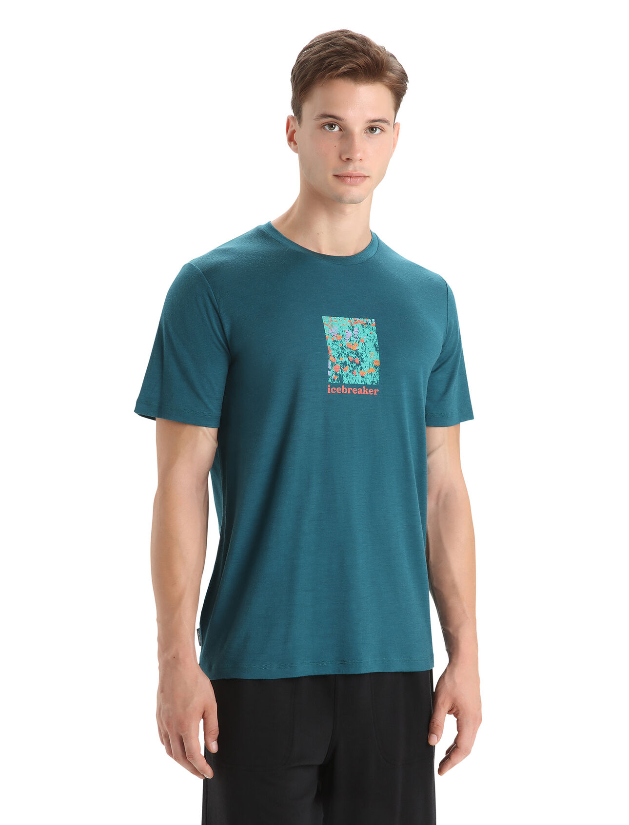 Mens Merino Tech Lite II Short Sleeve T-Shirt Wildflower Bloom Our versatile tech tee that provides comfort, breathability and natural odour-resistance for any adventure you can think of, the Tech Lite II Short Sleeve Tee Wildflower Bloom features 100% merino for all-natural performance. The original artwork features a photo print graphic of spring's technicolour wildflower explosion.