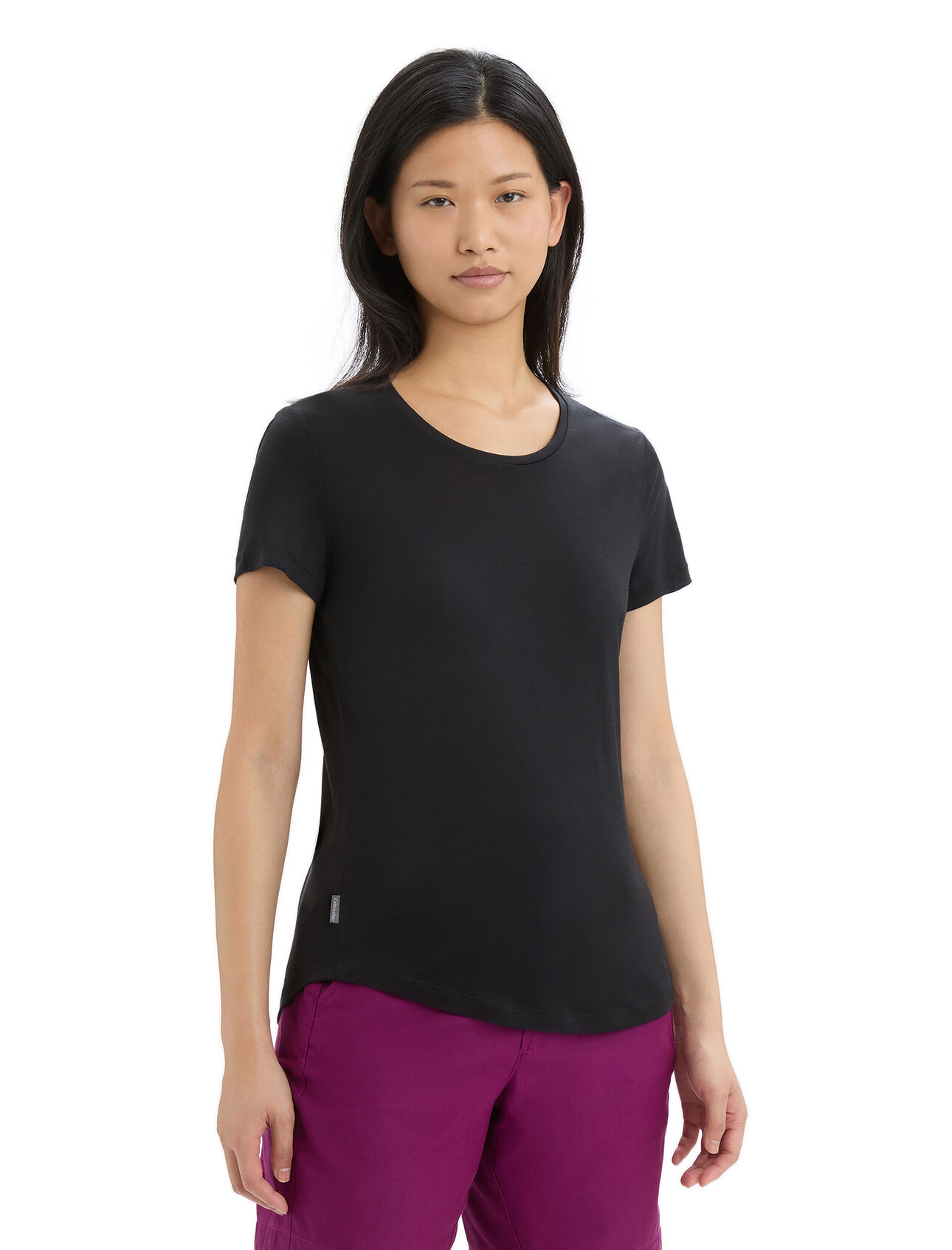 Merino Sphere II T-Shirt Damen Ein weiches Merinomix T-Shirt aus unserem leichtgewichtigen Cool-Lite™ Jersey, das kurzärmlige Sphere II T-Shirt bietet natürliche Atmungsaktivität, Geruchshemmung und Komfort. 