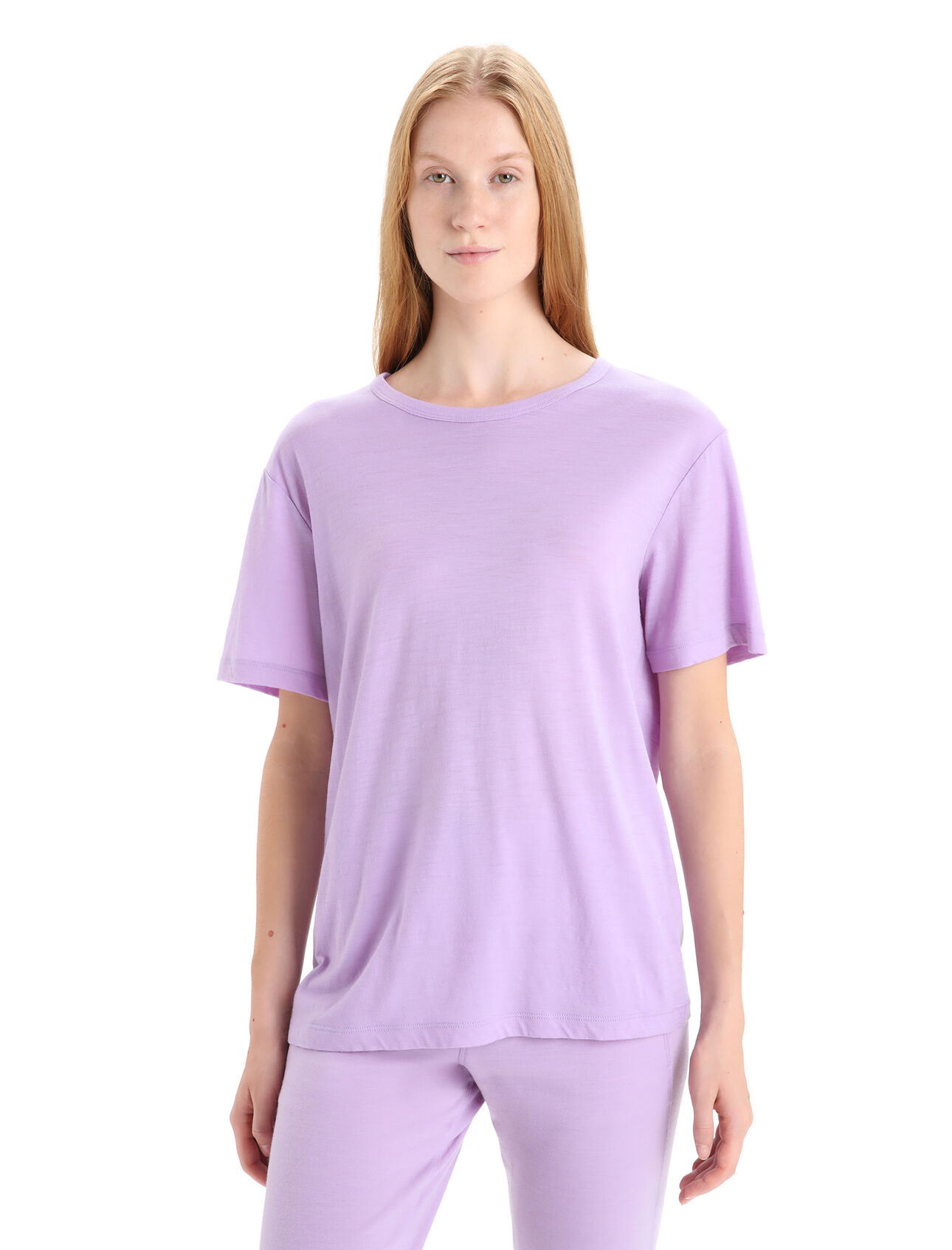 T-shirt in lana merino Granary Donna Classica maglietta dal taglio comodo e in morbida e traspirante 100% lana merino, la maglietta a maniche corte Granary offre comfort e stile per la vita di tutti i giorni. 