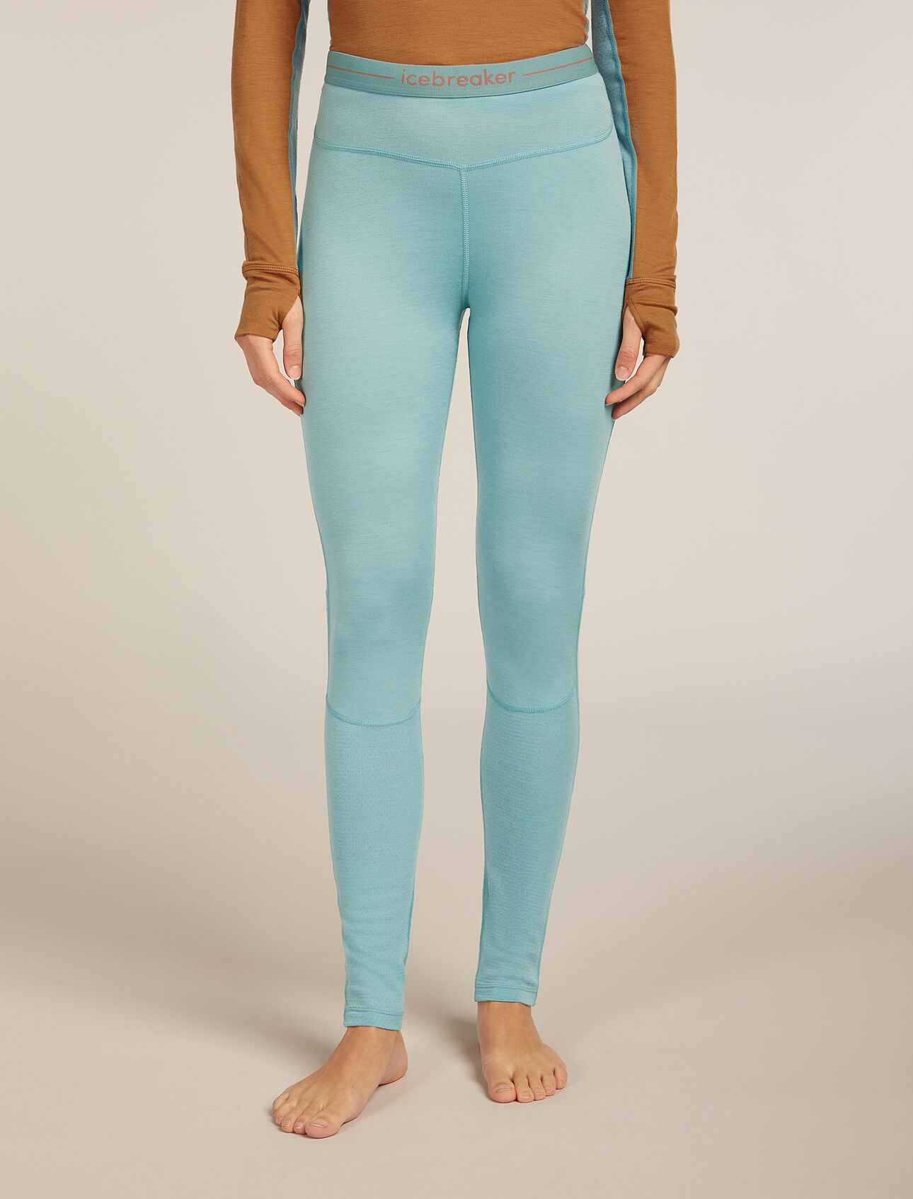Womens Merino 200 ZoneKnit™ Thermal Leggings Midweight 100% merino fabric base layer bottoms designed to help regulate temperature during high-intensity  activity, the 200 ZoneKnit™ Leggings are the ideal choice for cold-weather training and adventures when you’re moving fast thanks to our ZoneKnit™ technology.