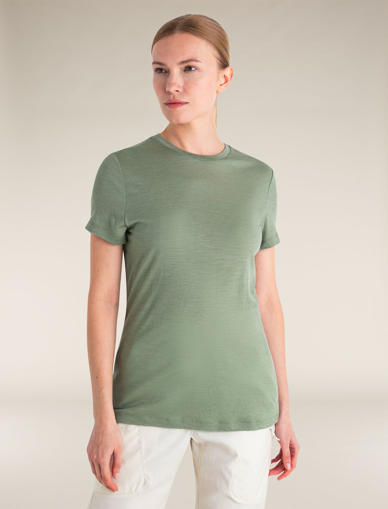 Womens Merino 150 Tech Lite Short Sleeve T-Shirt Our most versatile tech tee that provides comfort, breathability and odour-resistance for four seasons worth of adventure, the Tech Lite III Short Sleeve Tee features 100% merino for all-natural performance.