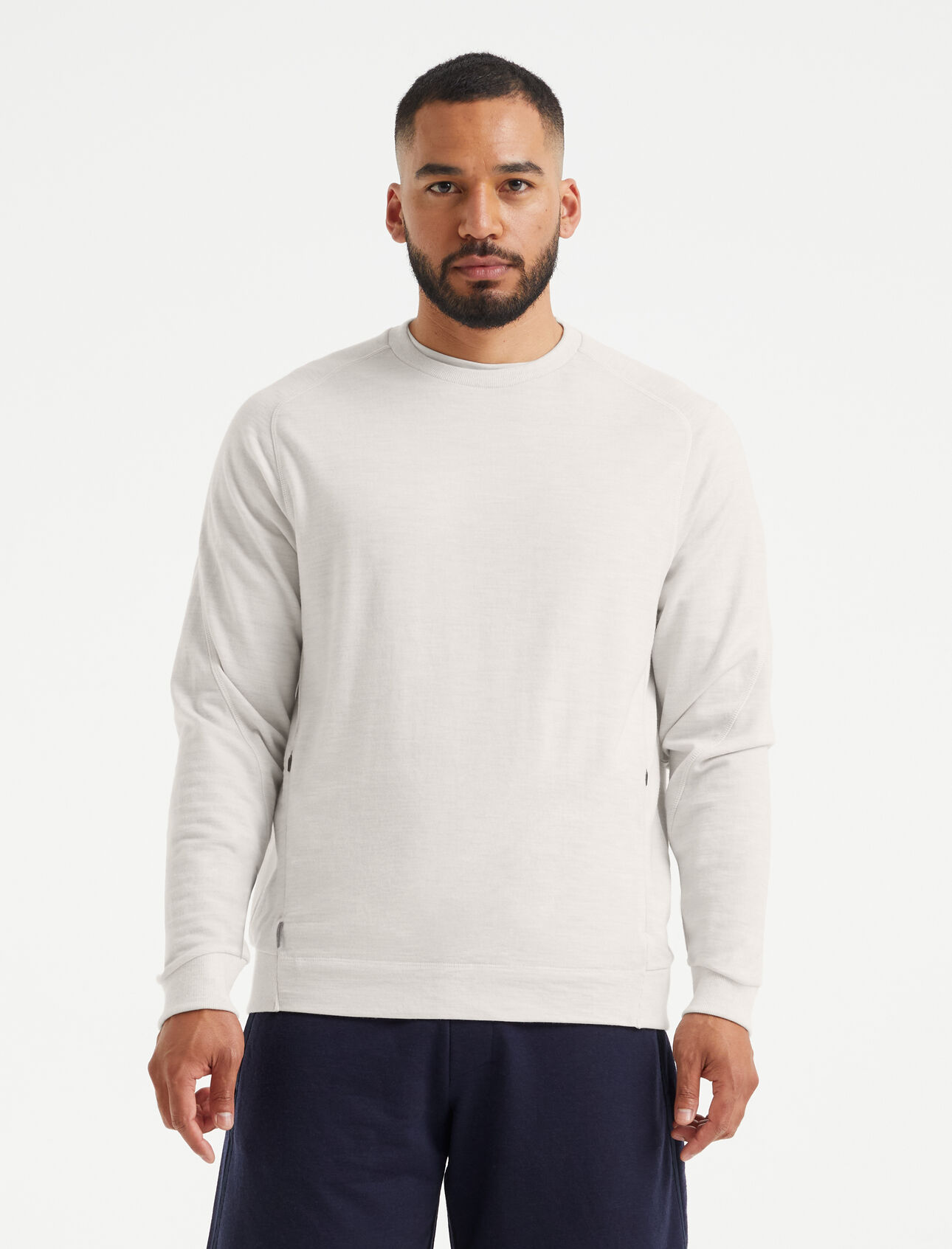 Mens Merino Sweatshirt A classic crew-neck sweatshirt made with 100% merino wool Terry fabric, the Merino Sweatshirt maximizes comfort with refined modern details.