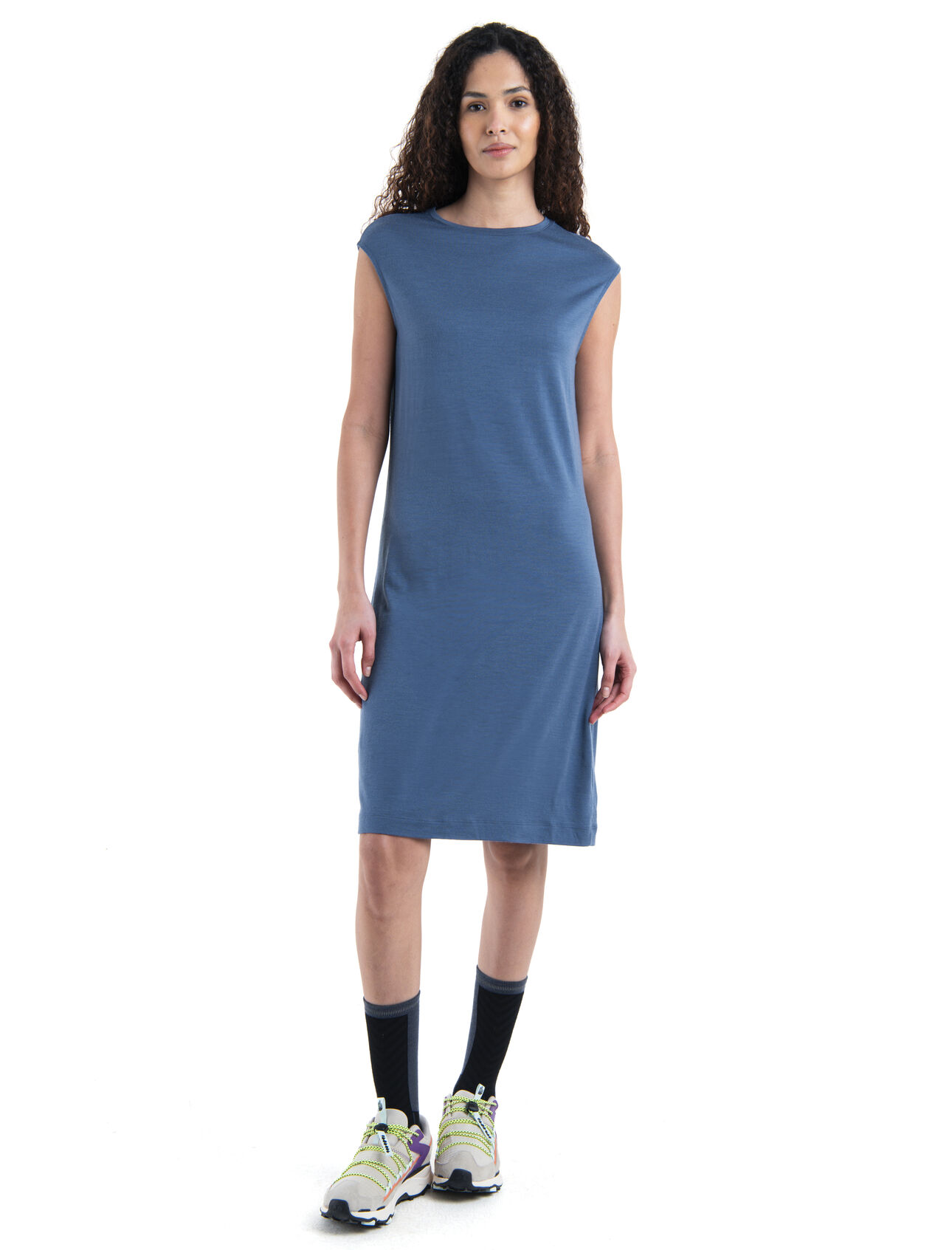 Merino Granary Ärmelloses Kleid Damen Ein Kleid, das sich leicht und vielseitig stylen lässt, kombiniert mit den natürlichen Vorteilen von 100% Merinowolle, das ärmellose Granary Kleid ist für nahezu jeden Anlass bereit. 