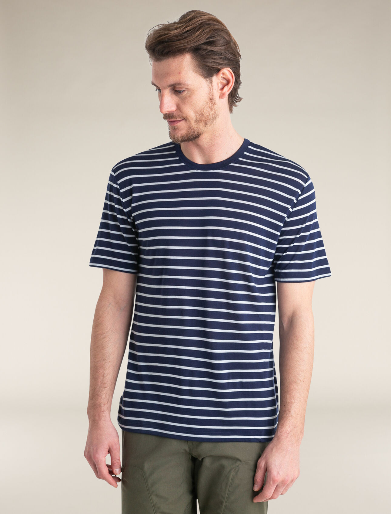 Mens Merino Blend Drayden Short Sleeve T-Shirt Stripe A classic, stylish tee with everyday versatility and incredible breathability, the Drayden Short Sleeve Tee Stripe features our moisture-wicking Cool-Lite™merino jersey fabric.