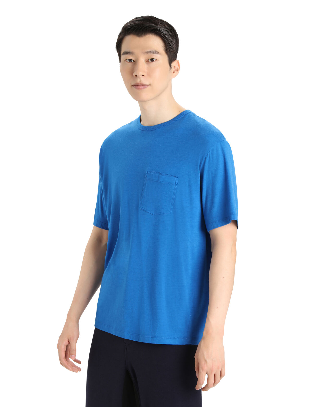 Mens Merino Granary Short Sleeve Pocket Tee A classic pocket tee with a relaxed fit and soft, breathable, 100% merino wool fabric, the Granary Short Sleeve Pocket Tee is all about everyday comfort and style.