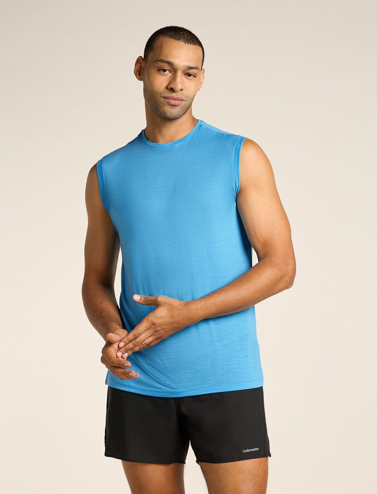 Mens Merino Blend 125 Cool-Lite™ Sphere Tank Soft, comfortable and versatile for a wide variety of active pursuits, the Merino 125 Cool-Lite™ Sphere III Tank features our lightweight Cool-Lite™ merino jersey.