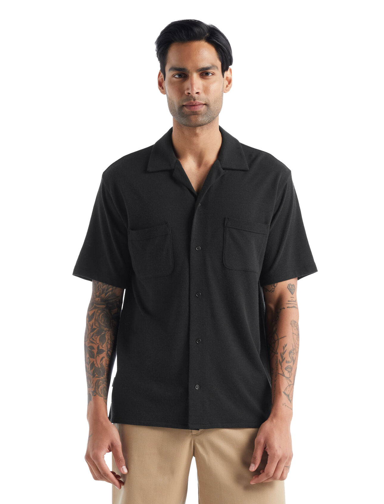 Mens Merino Pankow Short Sleeve Shirt A stylish button-up shirt with the comfort and breathability of 100% merino wool, the Pankow Short Sleeve Shirt offers all-natural, everyday versatility.