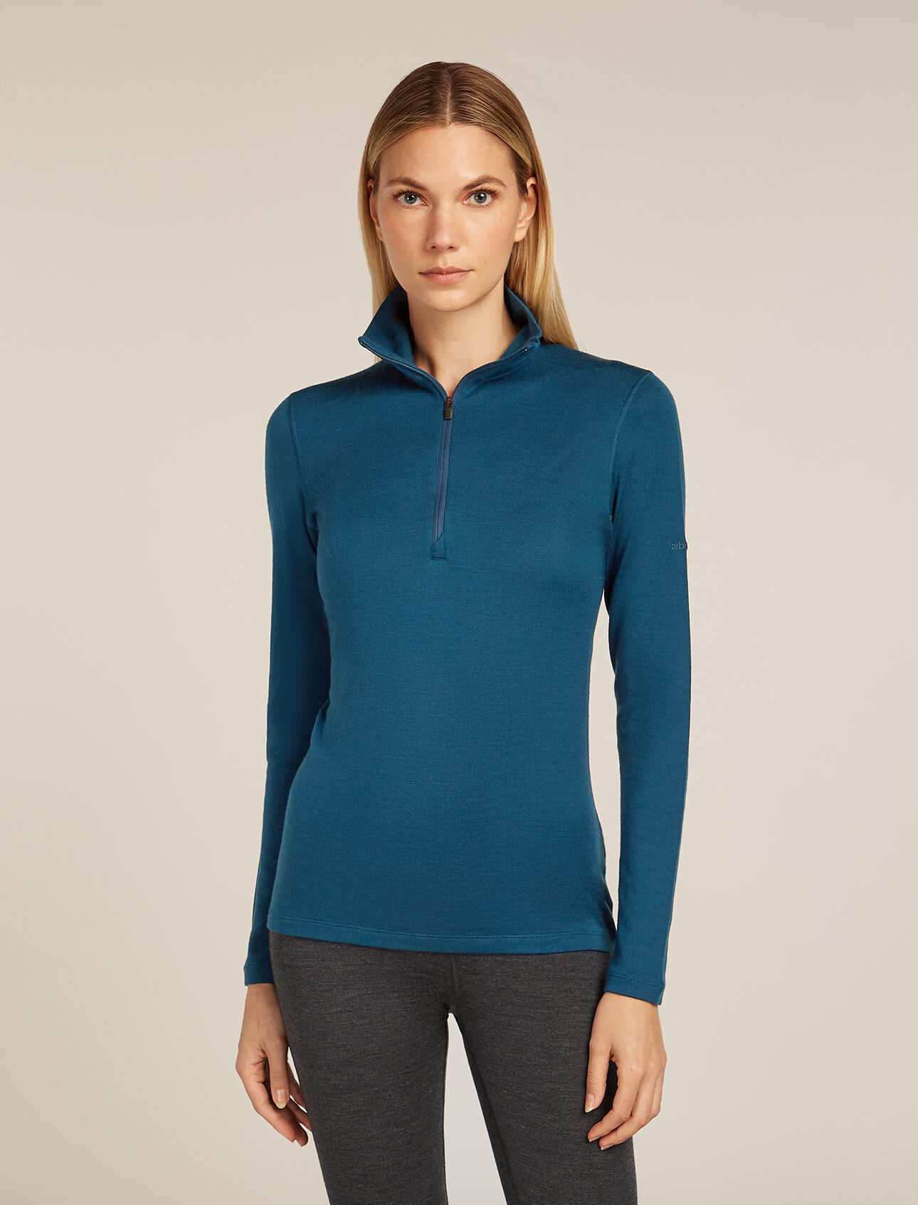 Womens Merino 260 Tech Long Sleeve Half Zip Thermal Top An incredibly warm merino wool base layer for the coldest months of the year, the Merino 260 Tech Long Sleeve Half Zip is a go-to piece for winter layering—ideal for skiing, snowshoeing and other cold-weather pursuits.