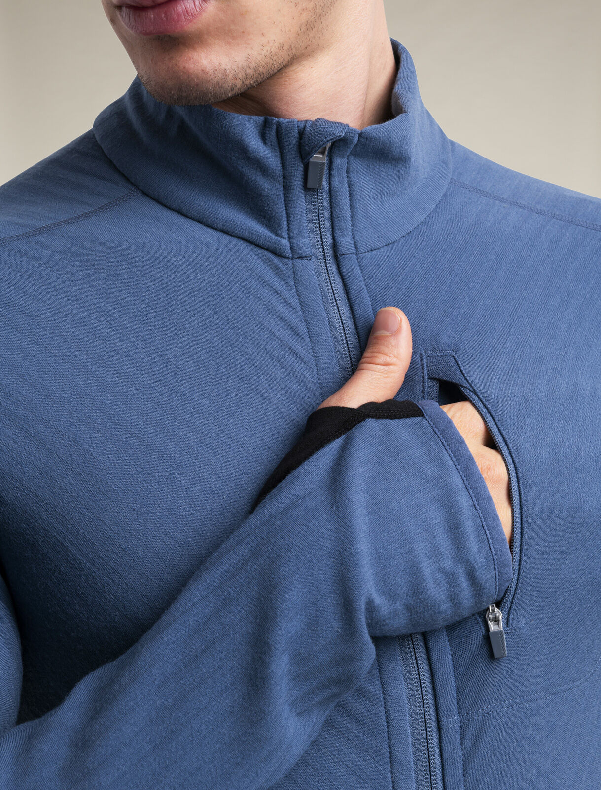 Men's descender long sleeve top zip hood