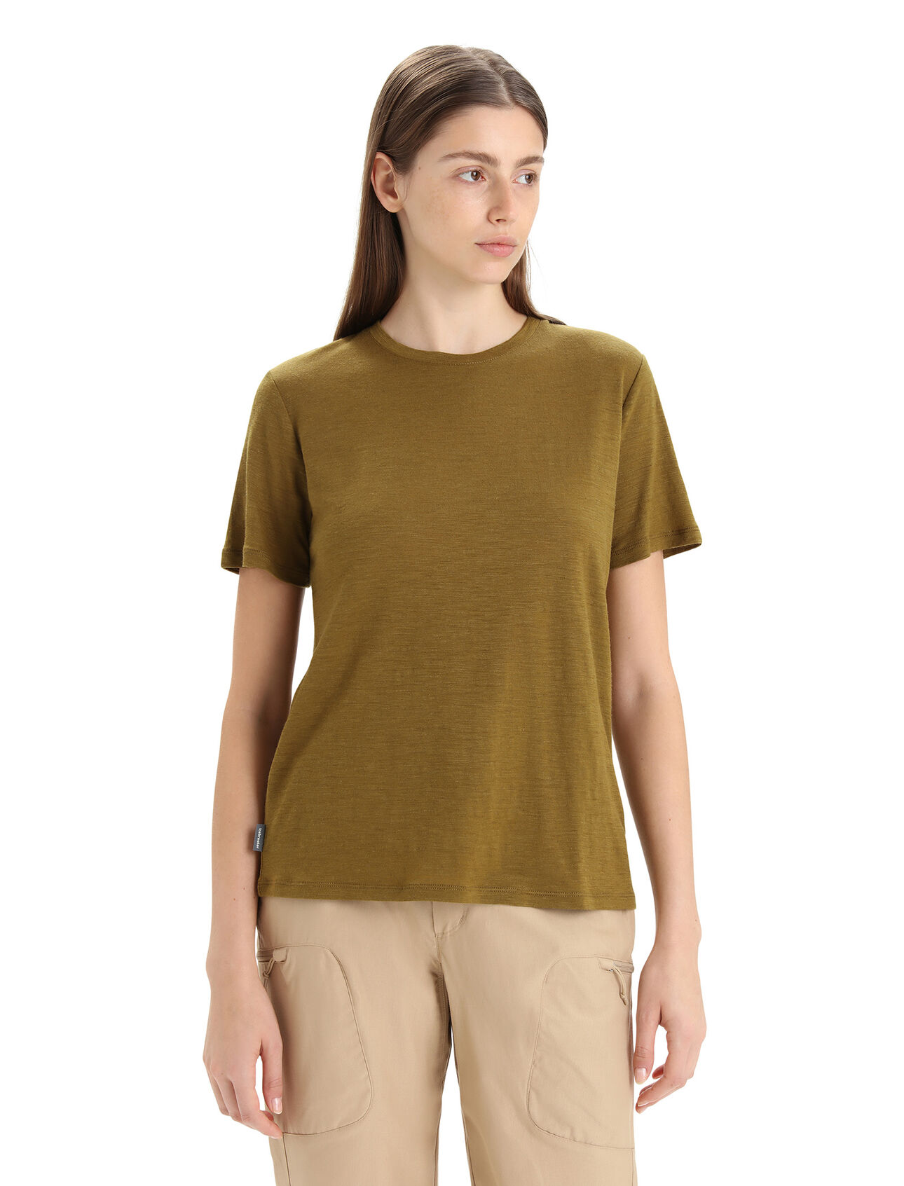 Womens Merino Linen Short Sleeve T-Shirt A lightweight, go-anywhere tee made with a soft blend of merino wool and linen, the Merino Linen Short Sleeve Tee is a staple for everyday comfort and style.