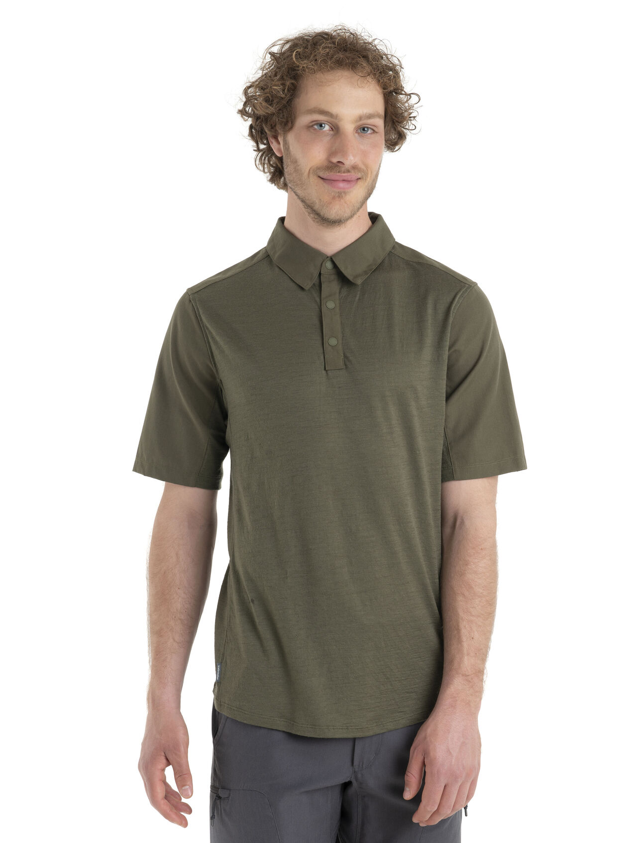 Haut manches courtes mérinos Hike Homme Chemise en mérinos léger et respirant idéale pour les aventures en montagne, le haut manches courtes Hike conviendra également à vos autres activités. 