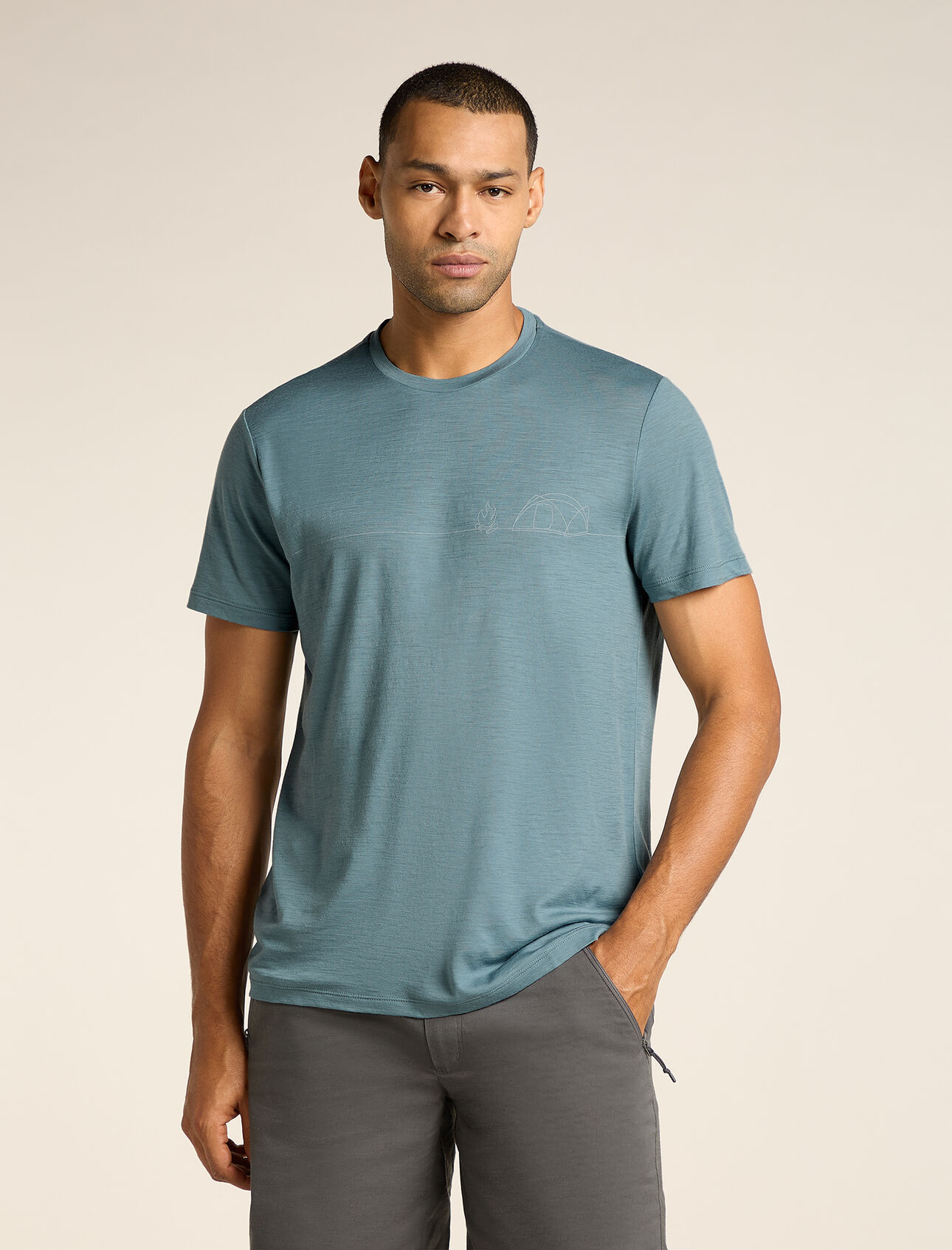 Mens Merino 150 Tech Lite Short Sleeve T-Shirt Single Line Camp Our most versatile tech tee that provides comfort, breathability and odour-resistance for four seasons worth of adventure, the Merino 150 Tech Lite Short Sleeve Tee Single Line Camp features 100% merino for all-natural performance. The original graphic artwork features a stippled print effect that references the early morning light hitting two mountain peaks. 