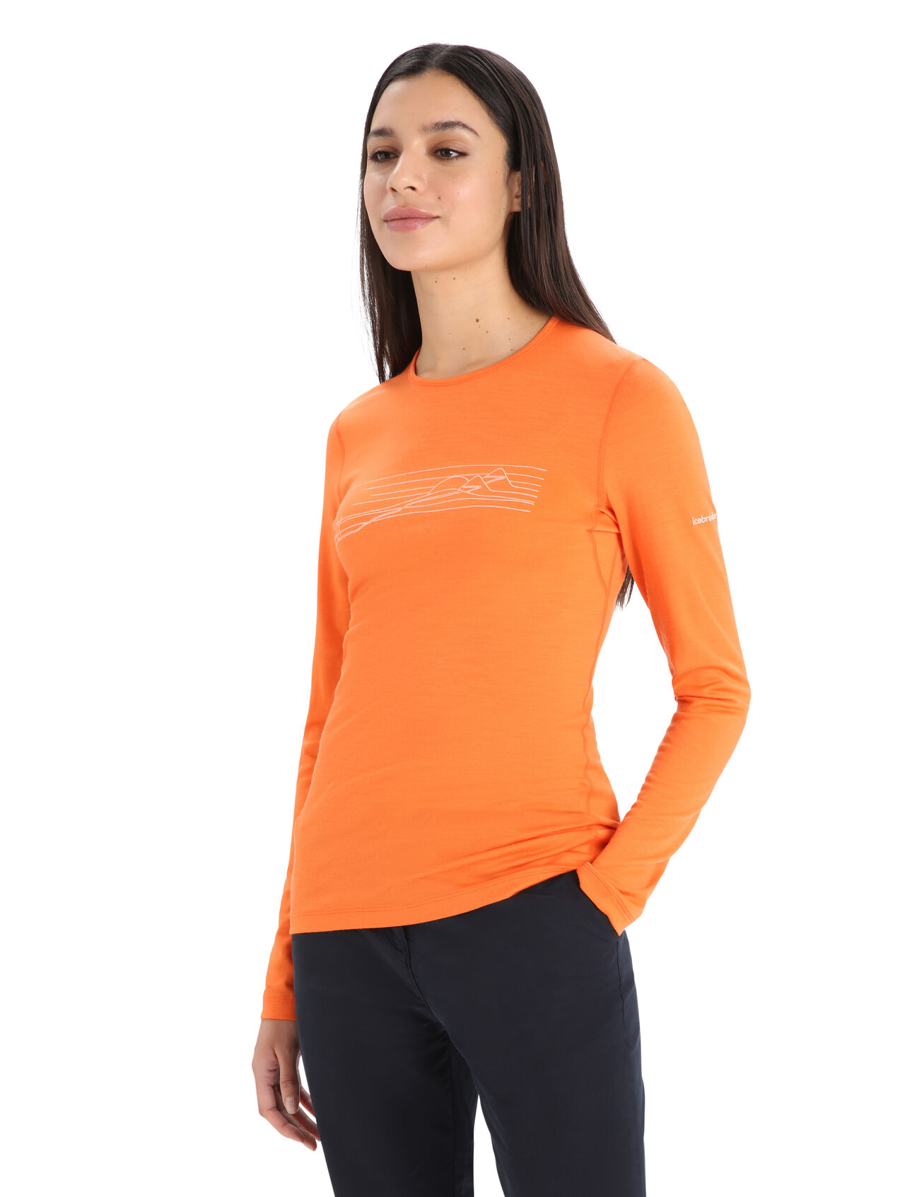 Womens Merino 200 Oasis Long Sleeve Crewe Ski Stripes The benchmark against which all others are judged, the 200 Oasis Long Sleeve Crewe Ski Stripes features our most versatile merino jersey fabric for year-round layering performance across any activity. The original graphic artwork by Damon Watters features a classic alpine powder run.