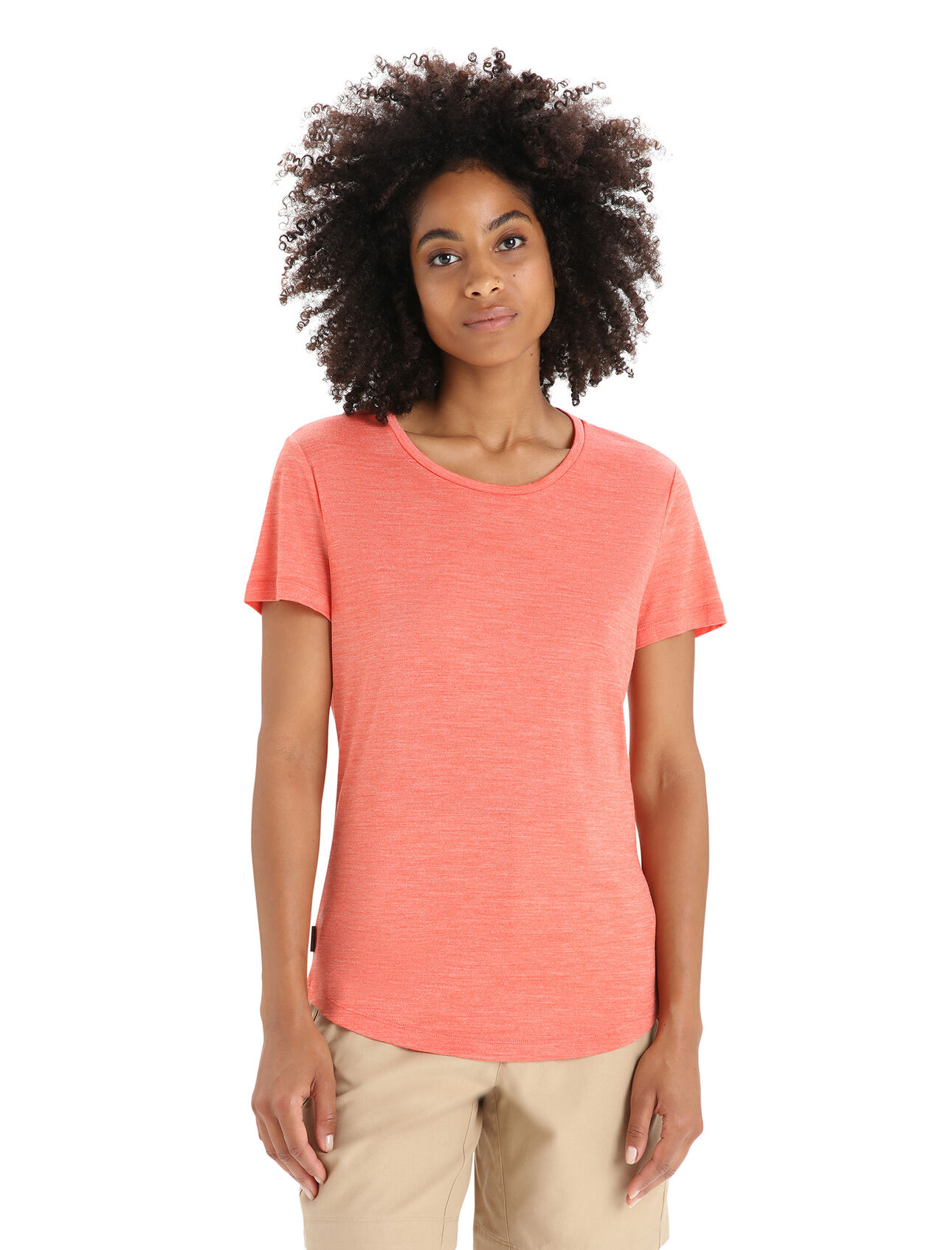 T-shirt manches courtes mérinos Sphere II Femme Haut naturellement respirant, résistant aux odeurs et confortable, le t-shirt manches courtes Sphere II est composé de notre jersey Cool-Lite™, un mélange doux et léger à base de laine mérinos. 
