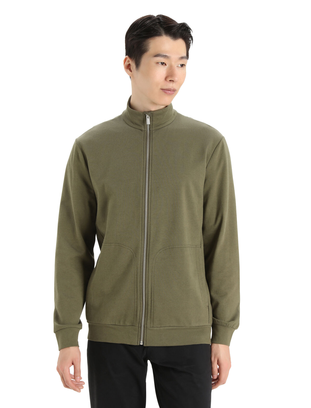 Mens Merino Central II Long Sleeve Zip A versatile, everyday sweatshirt that goes anywhere in comfort, the Central II Long Sleeve Zip features a sustainable blend of natural merino wool and soft organic cotton.