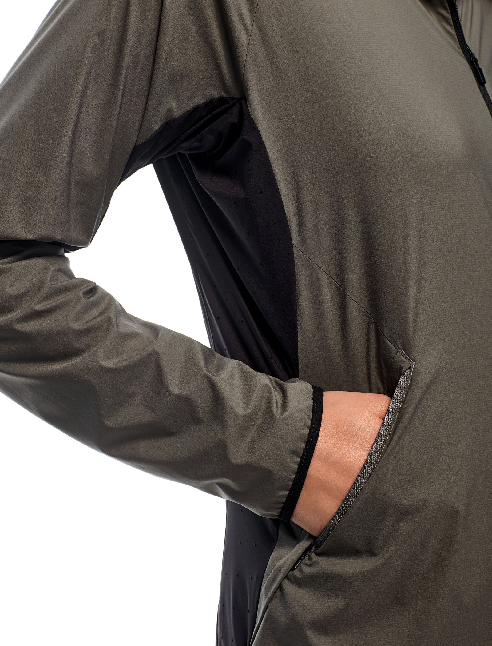 Women's coriolis hooded windbreaker on sale