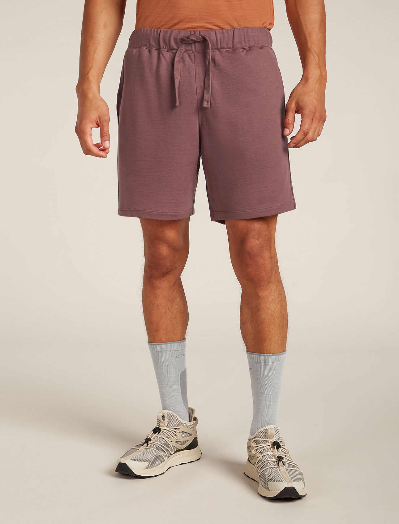 Mens Merino Blend 200 Shifter Shorts Classic sweat shorts with a modern twist thanks to Eucaform fabric that blends merino wool with TENCEL™ lyocell, the Shifter II Shorts are styled and dialed for everyday comfort.