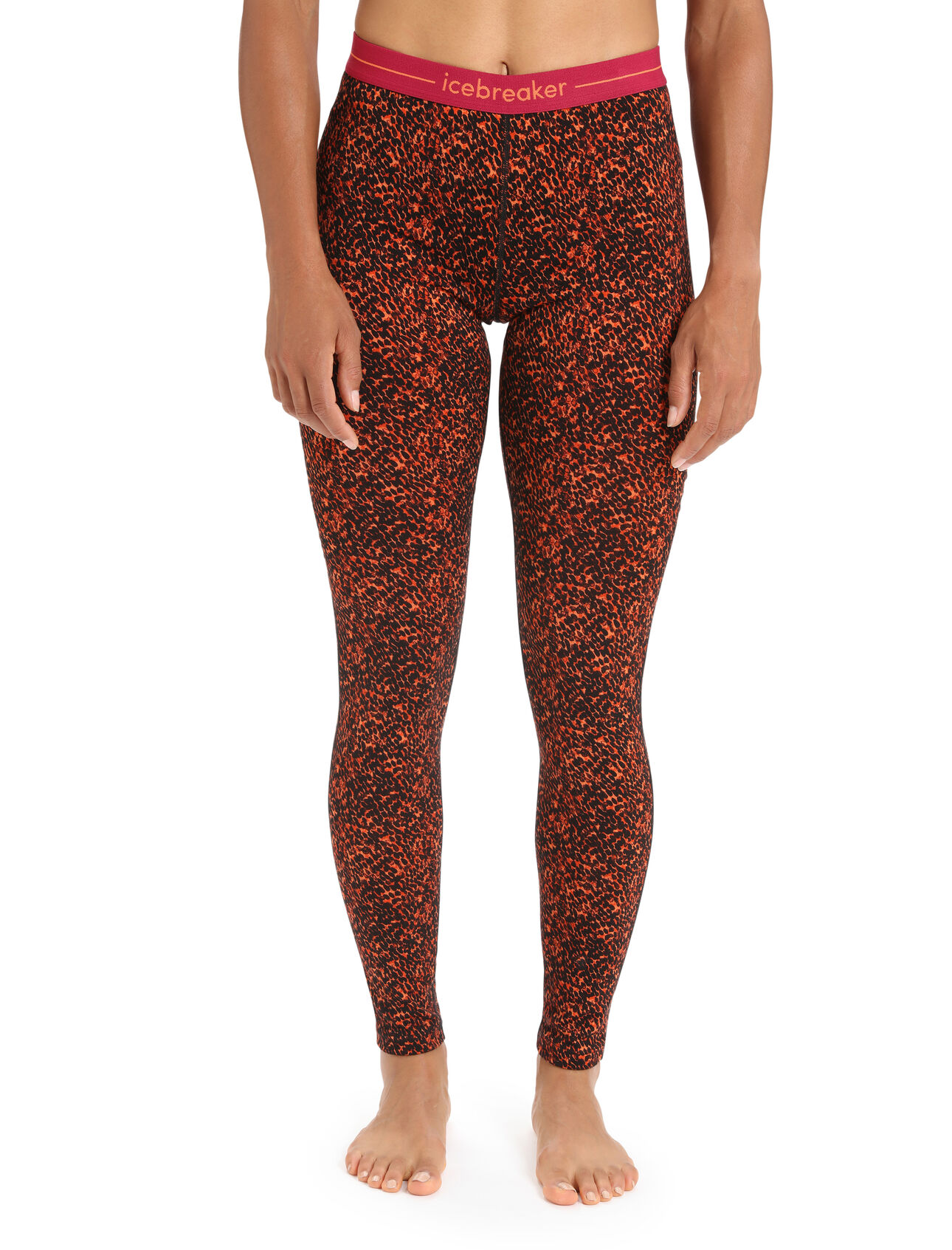 Legging mérinos 200 Oasis Lichen Femme Le legging 200 Oasis Lichen est une référence parmi les vêtements icebreaker. Composé de notre jersey mérinos ultra-polyvalent, il est idéal pour la superposition lors de vos activités tout au long de l’année. L’imprimé s’inspire du lichen crustacé qui pousse un peu partout dans les milieux montagneux. 