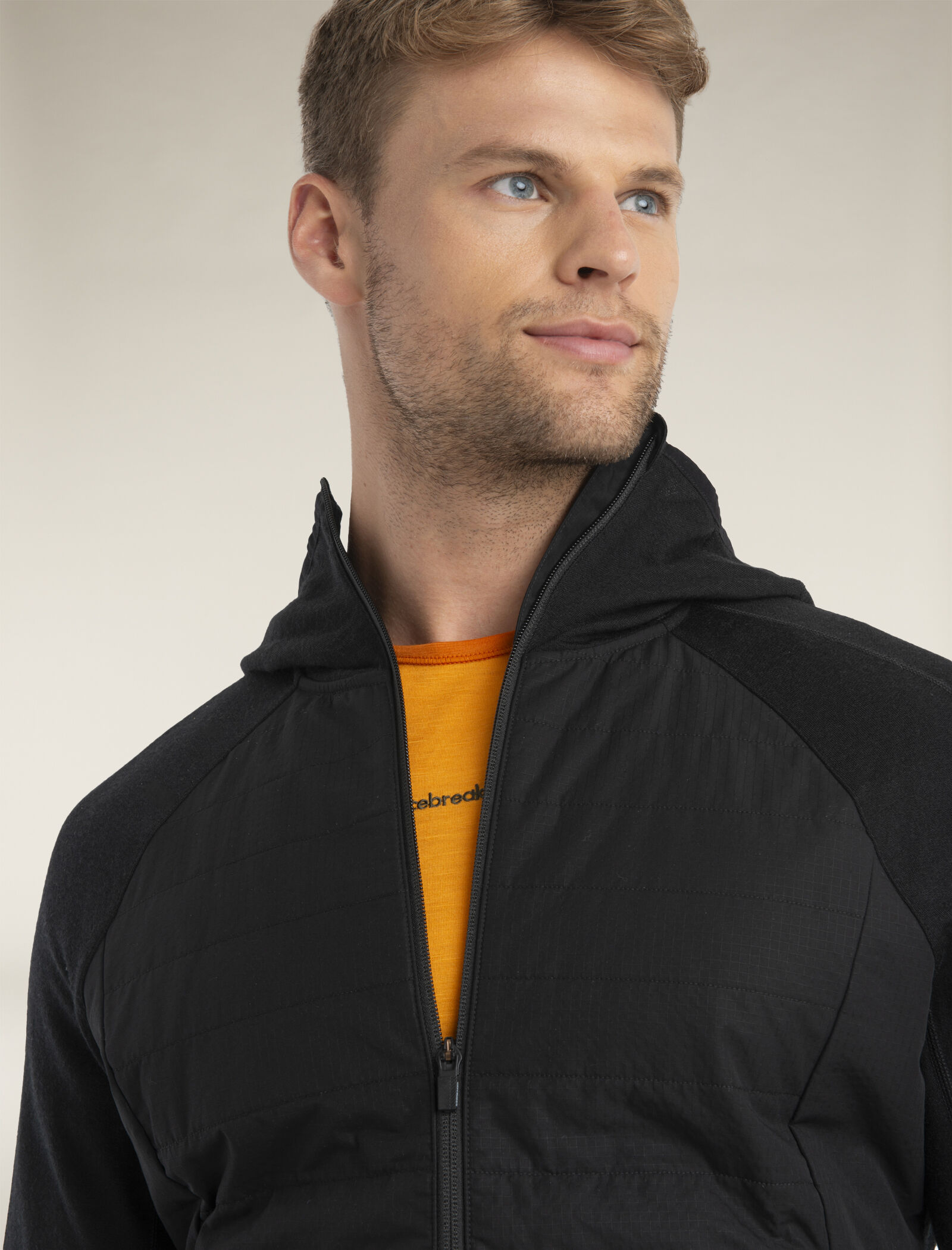 Merino Blend Quantum Hybrid Long Sleeve Zip Hoodie Icebreaker UK