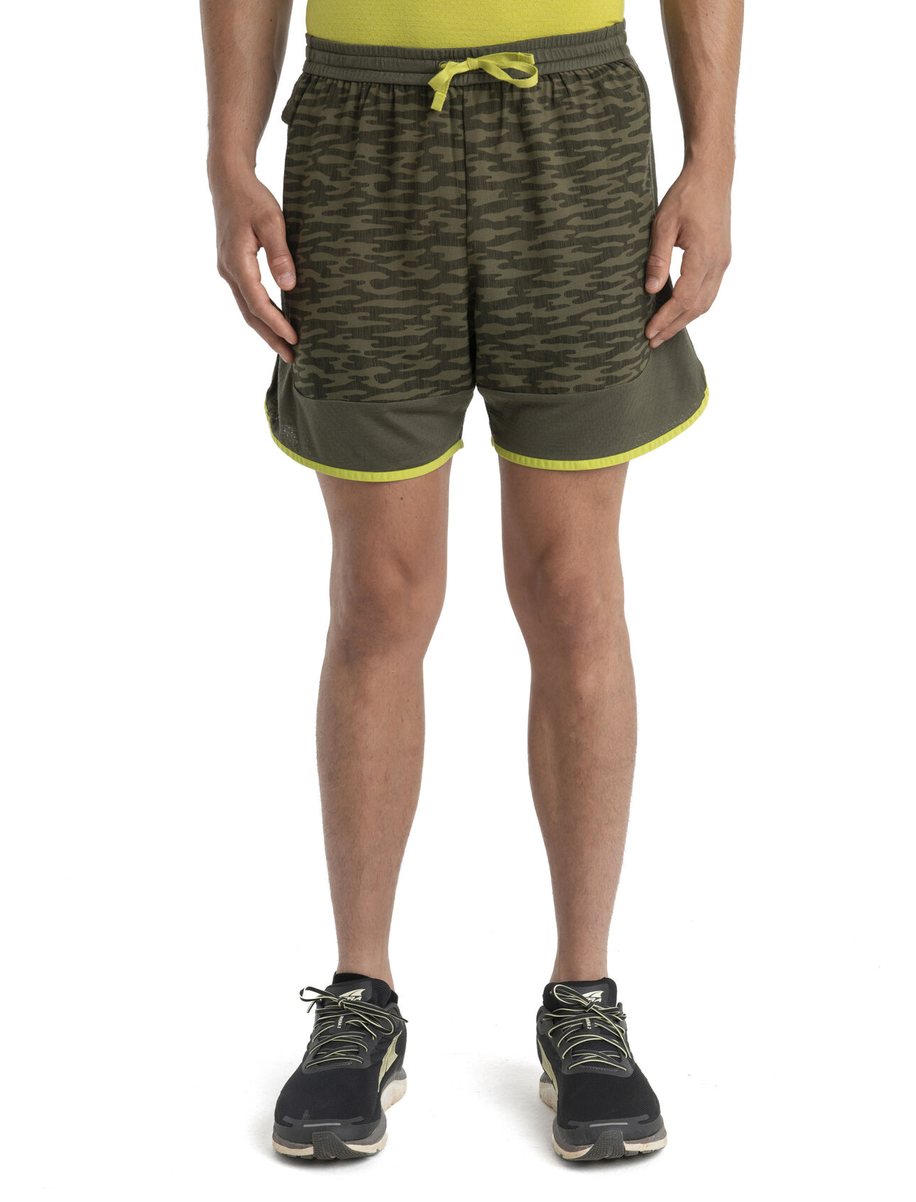 Mens 125 ZoneKnit™ Merino Shorts IB Topo Lightweight, highly breathable shorts designed for running, the 125 ZoneKnit™ Shorts IB Topo combine our Cool-Lite™ jersey fabric with body-mapped panels of Cool-Lite eyelet mesh for enhanced temperature regulation. The natural camo print adds a high-performance feel. 