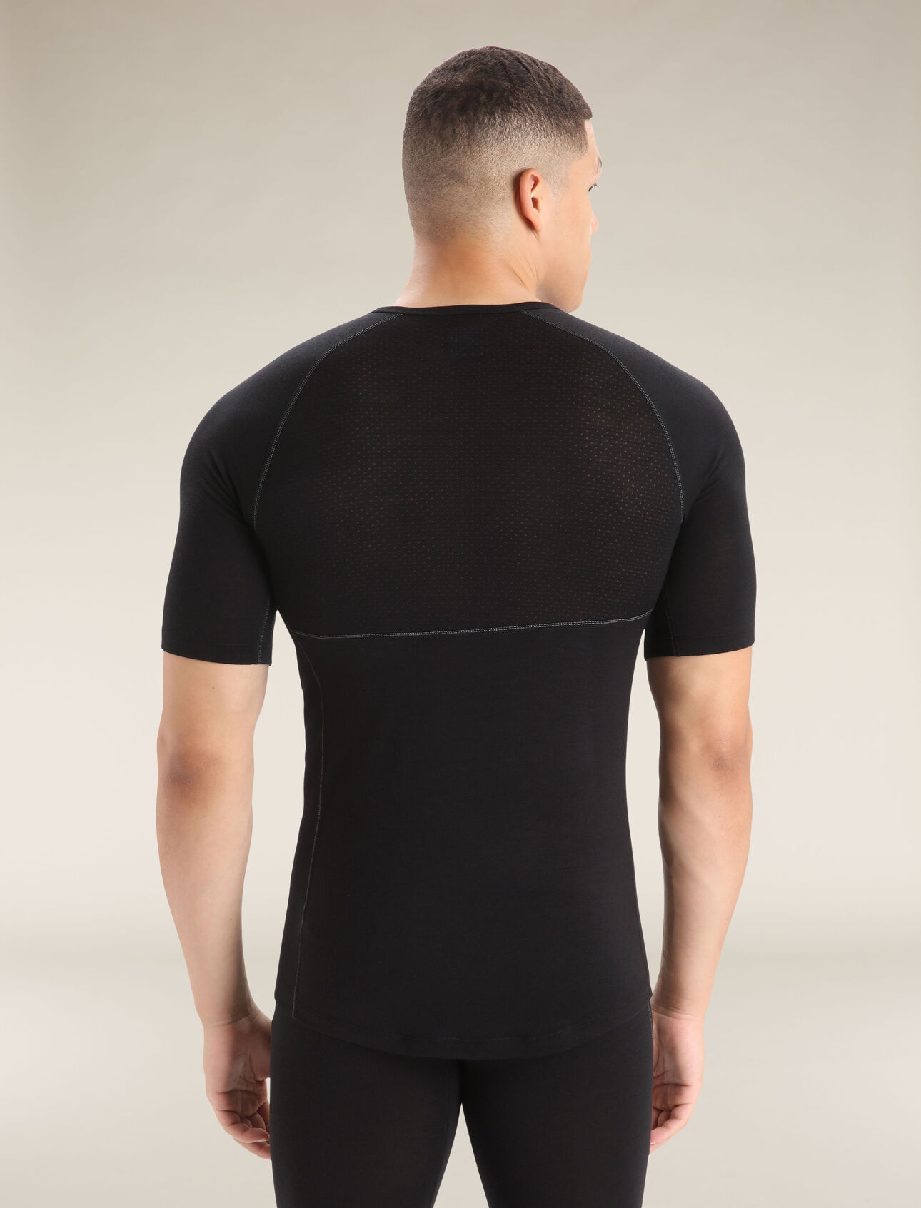 Men S Bodyfitzone Merino 150 Short Sleeve Crewe Icebreaker Also set sale alerts and shop exclusive offers only on shopstyle. men s bodyfitzone merino 150 zone short sleeve crewe thermal top