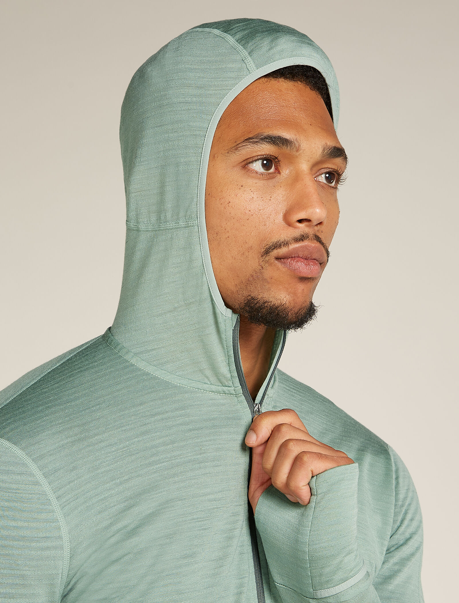 Men's descender long sleeve zip hood online
