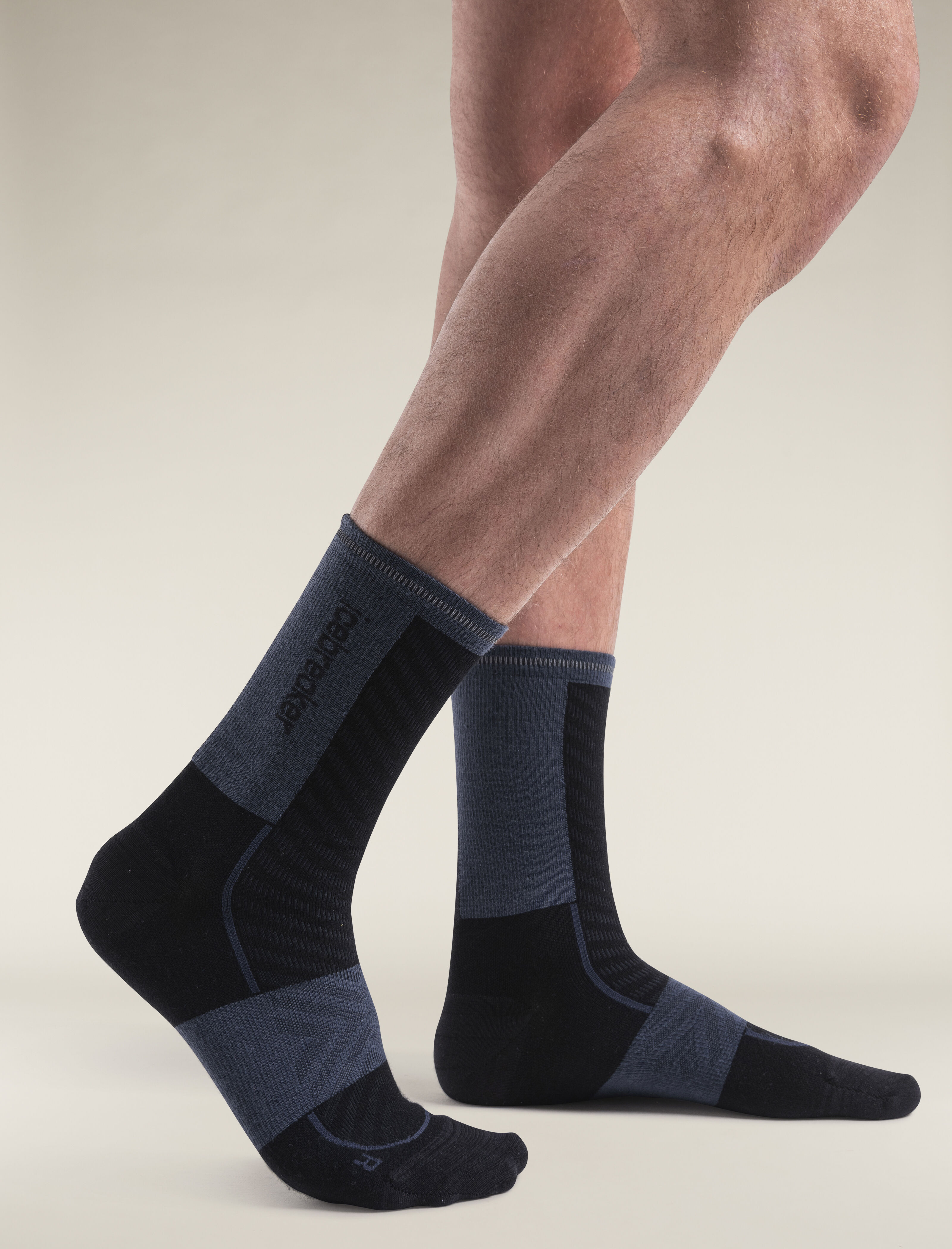 Men s Merino Blend Run Ultralight Crew Socks icebreaker