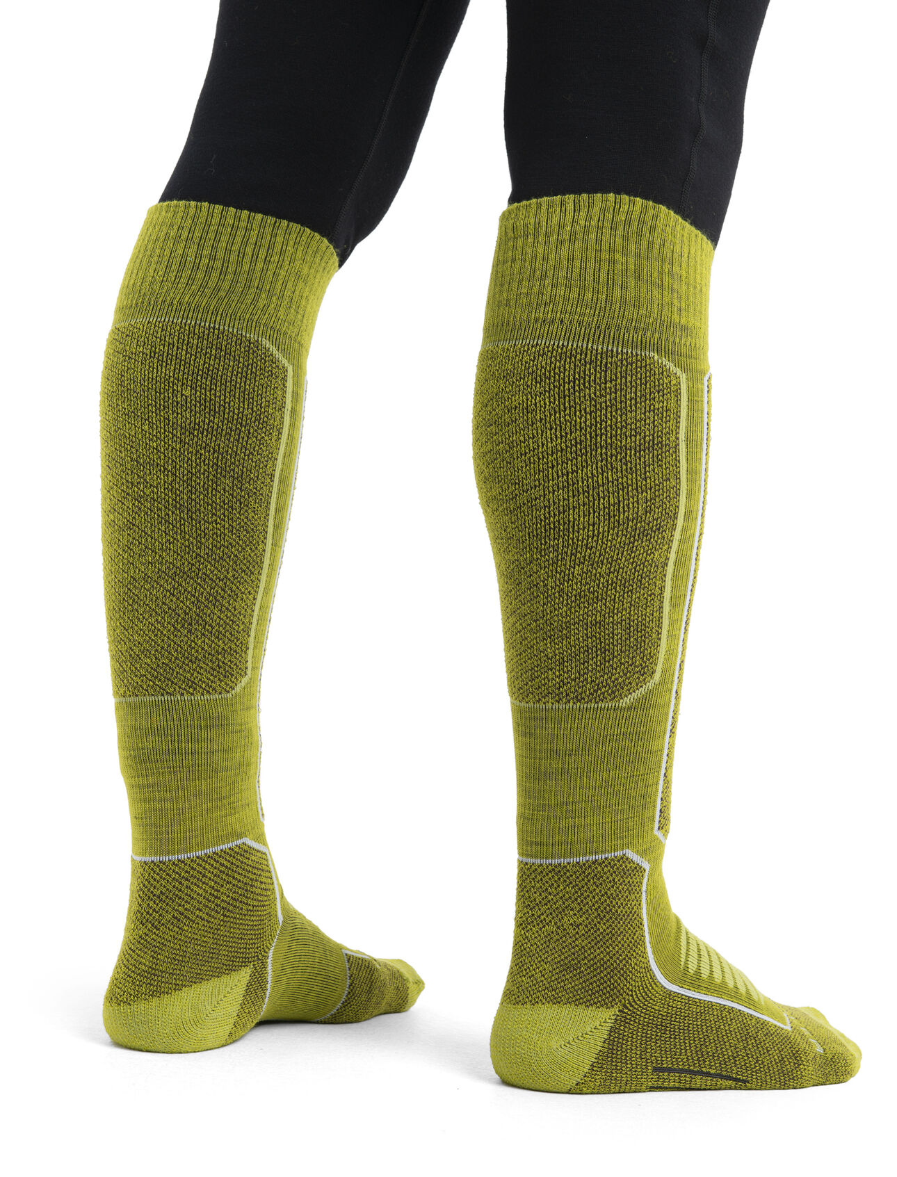 8 Best Over-the-Calf Dress Socks for Men (2023 Guide)