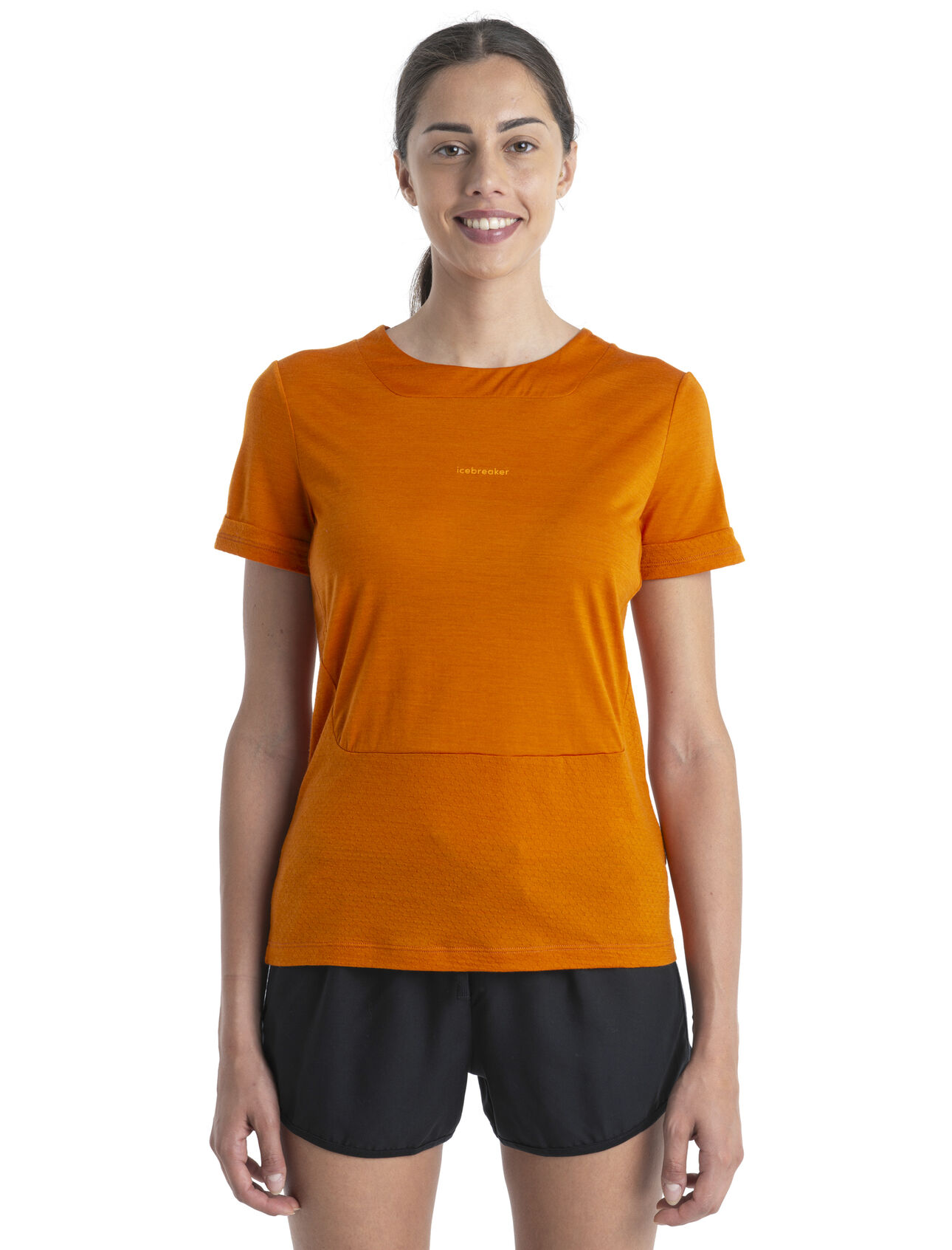 ZoneKnit™ Merino Kurzarmshirt Damen Unser atmungsaktivstes und leichtestes T-Shirt für bewegungsintensive Aktivitäten, das ZoneKnit™ T-Shirt überzeugt durch eine saubere Schnittführung und Mesh-Einsätze, die den Temperaturausgleich des Körpers unterstützen.