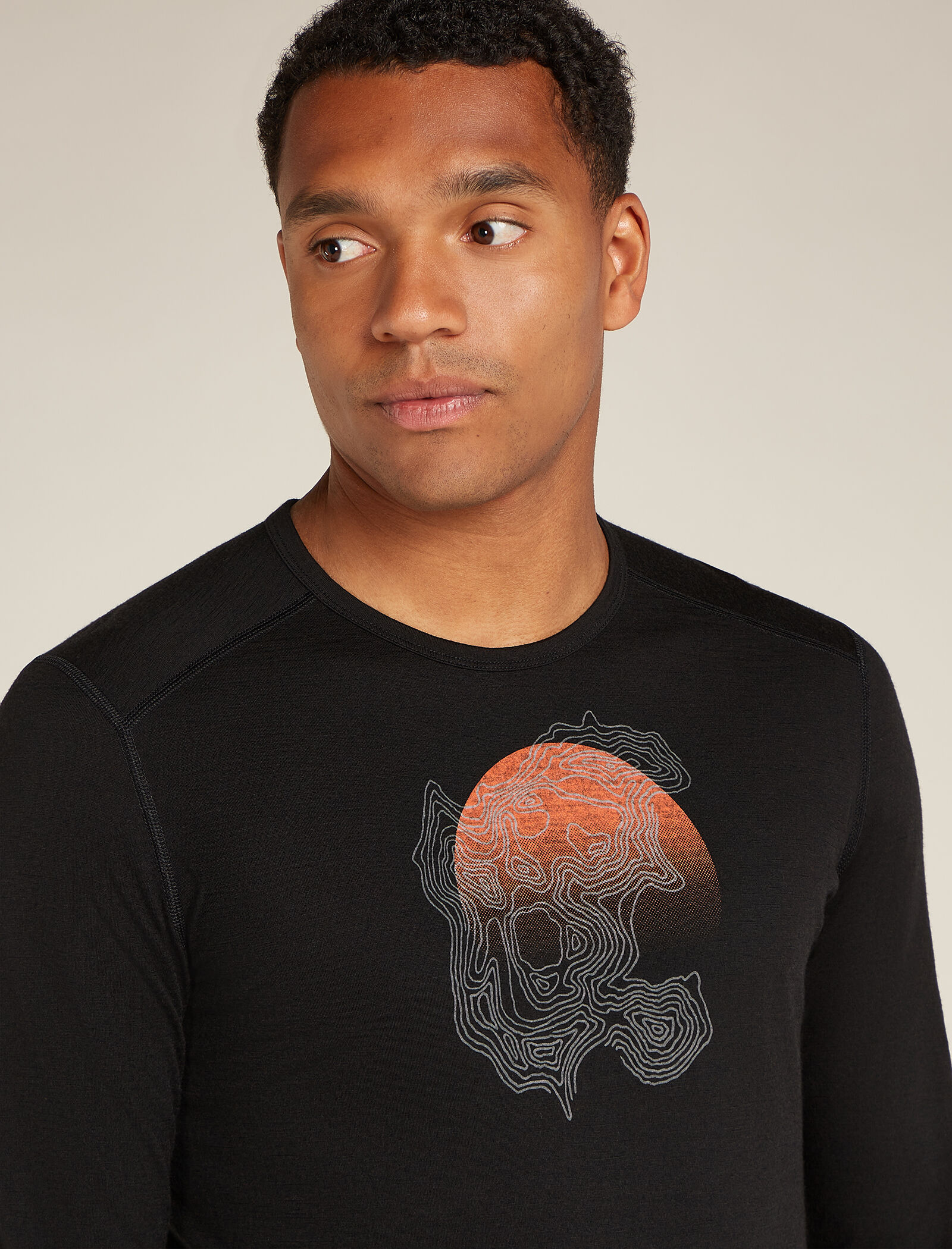 Men s Merino 200 Oasis Long Sleeve Crewe Thermal Top Ruapehu Round