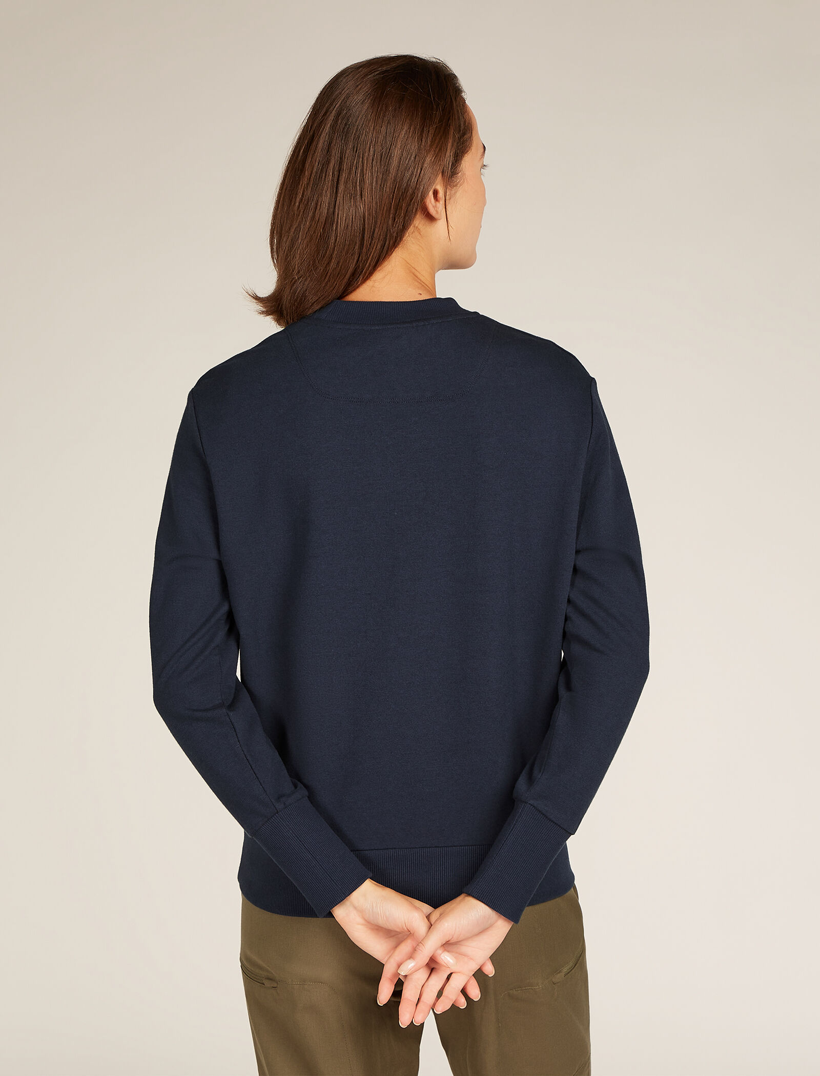 Women s Central Long Sleeve Sweatshirt