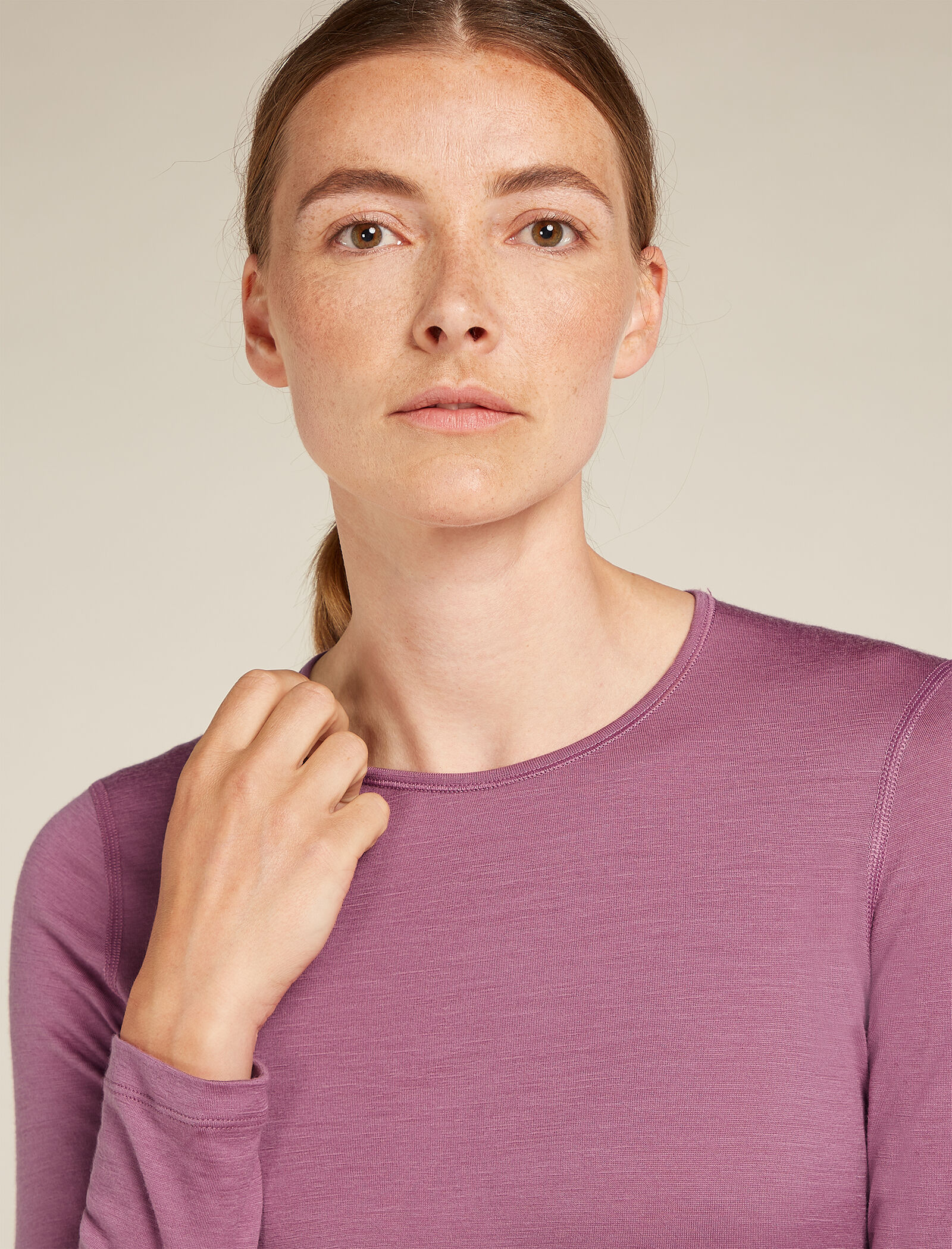 Women s Merino 200 Oasis Long Sleeve Crewe Thermal Top