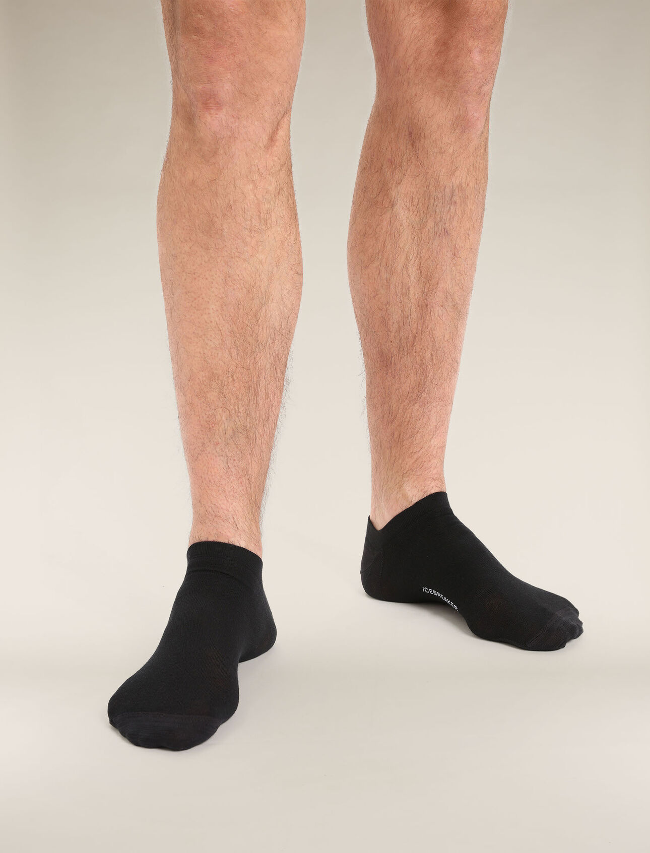 Mens Merino Lifestyle Fine Gauge No Show Socks Lightweight casual socks perfect for everyday use, the Lifestyle Fine Gauge No Show combines premium merino wool comfort with a durable construction.